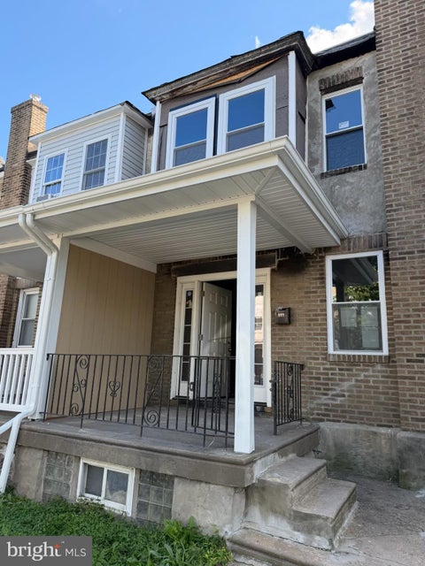 Townhouse For Sale - 912 Granite St<br/> PHILADELPHIA, PA 19124