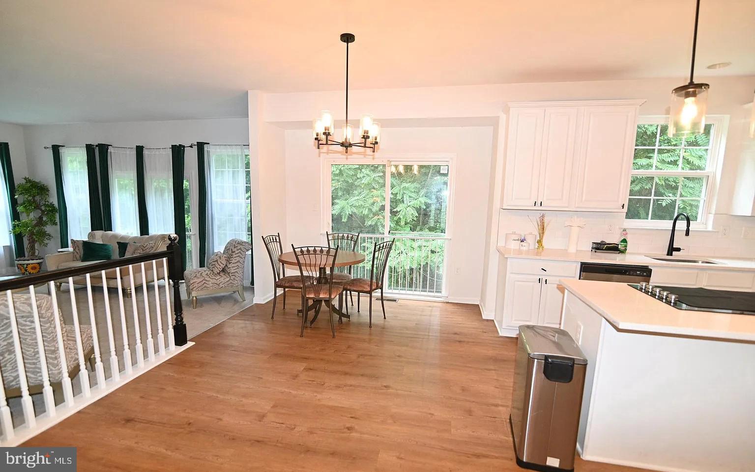 STRAWBERRY HILL EST SUB - Residential Lease