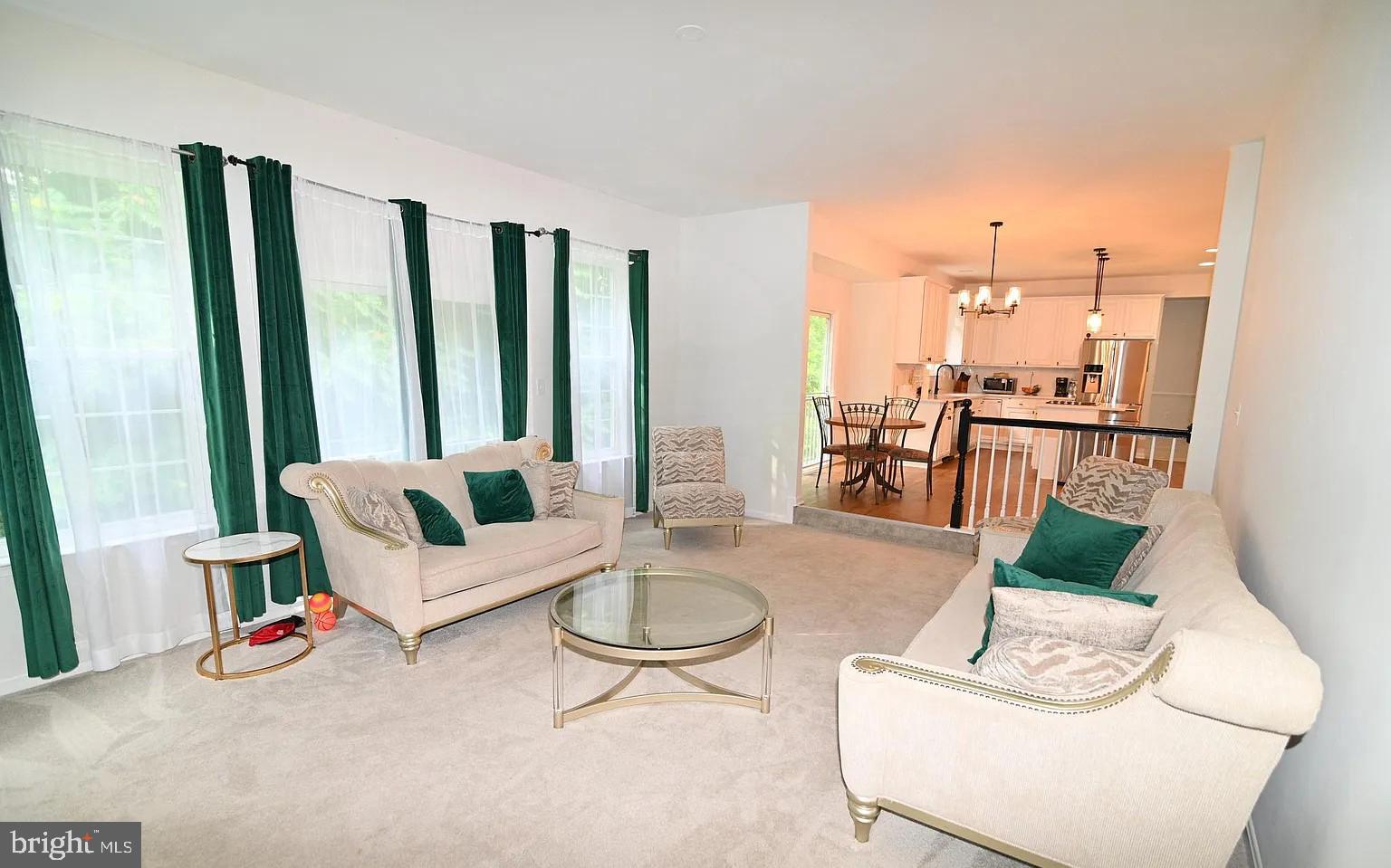 STRAWBERRY HILL EST SUB - Residential Lease