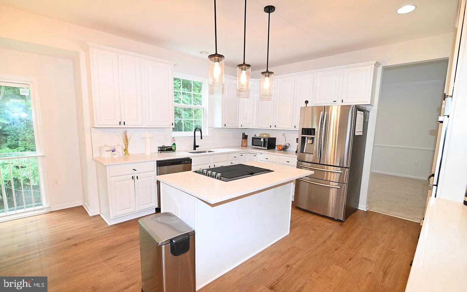 STRAWBERRY HILL EST SUB - Residential Lease