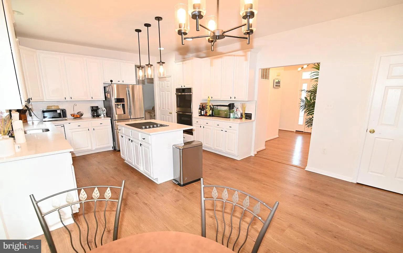 STRAWBERRY HILL EST SUB - Residential Lease