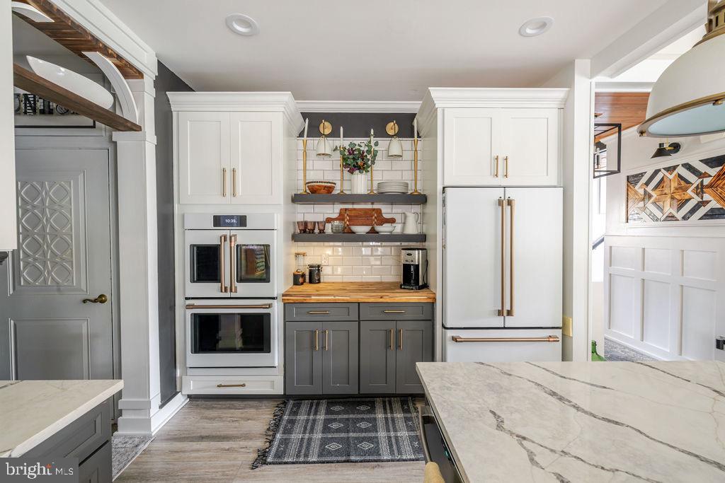 31673 SLOAN COVE ROAD