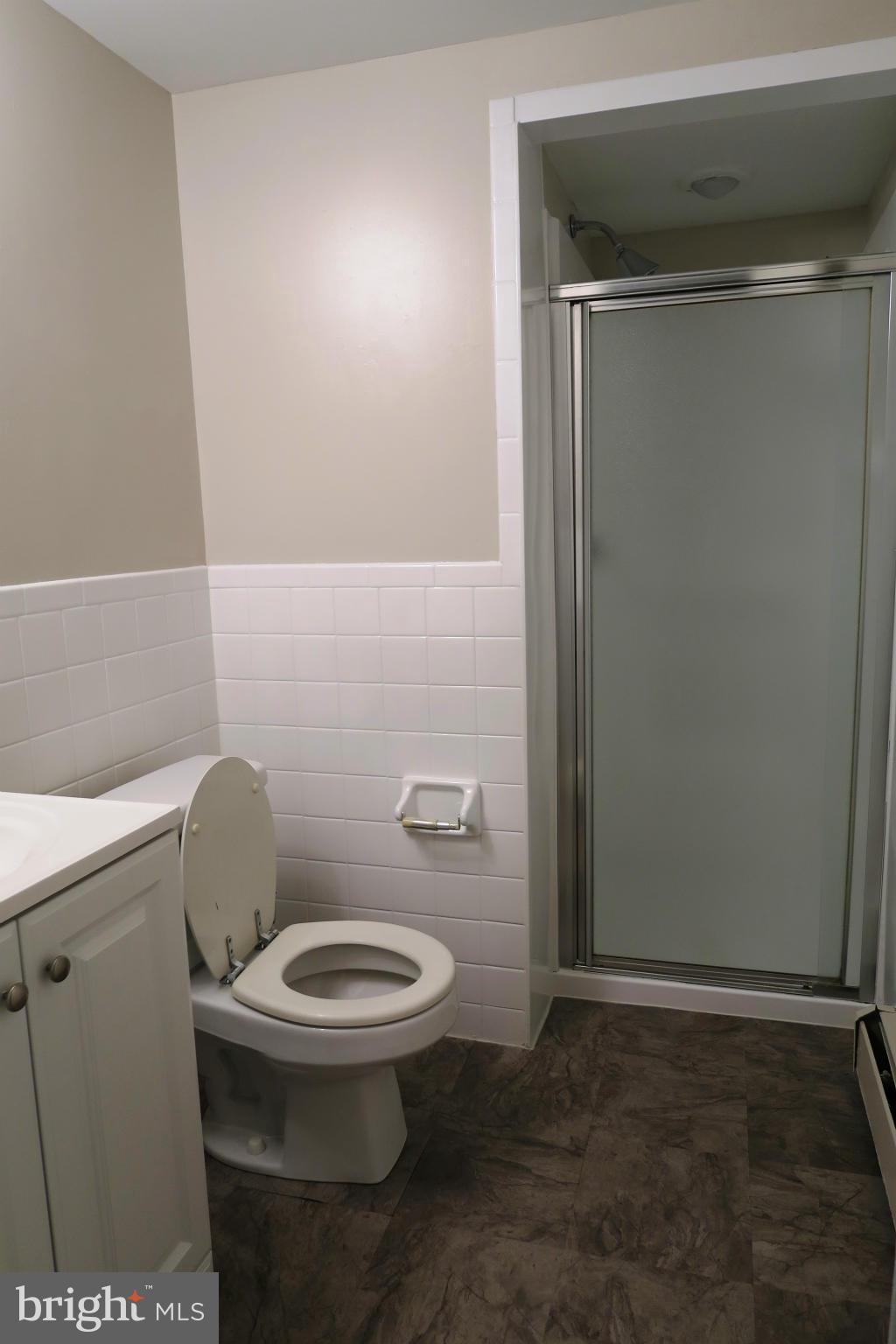 SPORTSMAN PARK - Residential Lease