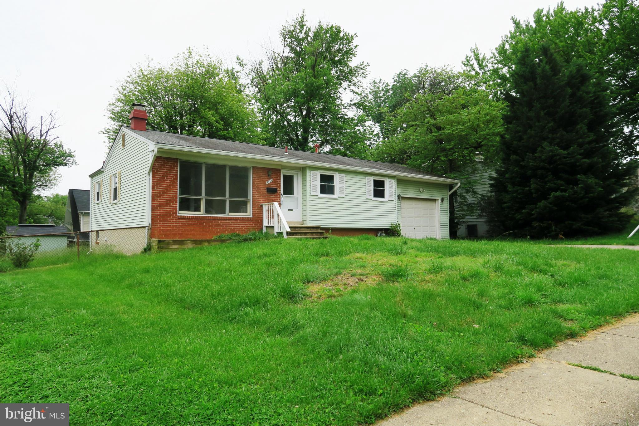 SPORTSMAN PARK - Residential Lease