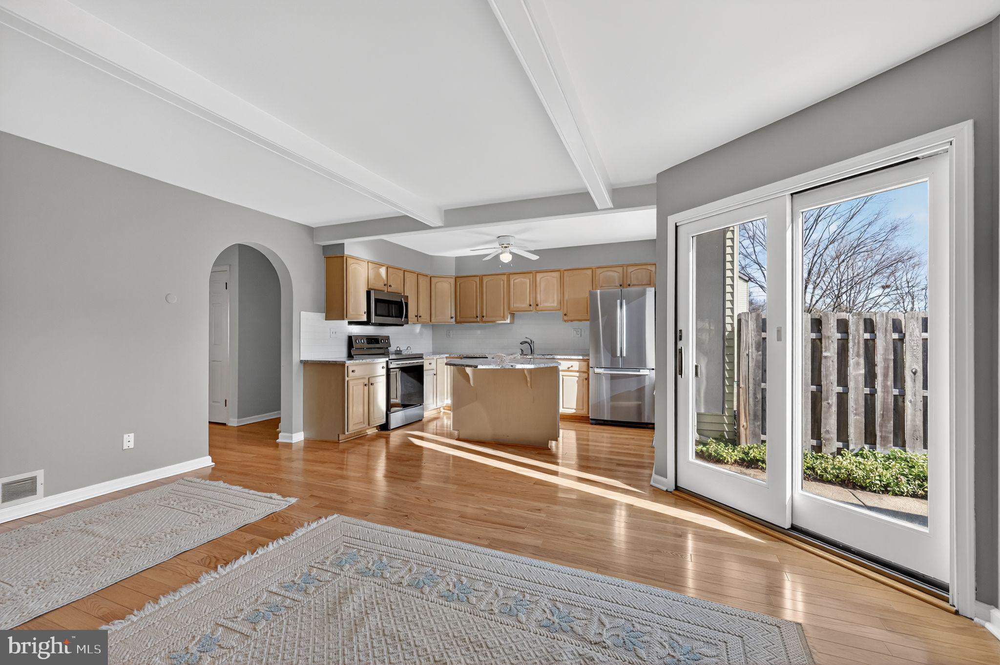 HEADLEY TRACE - Residential