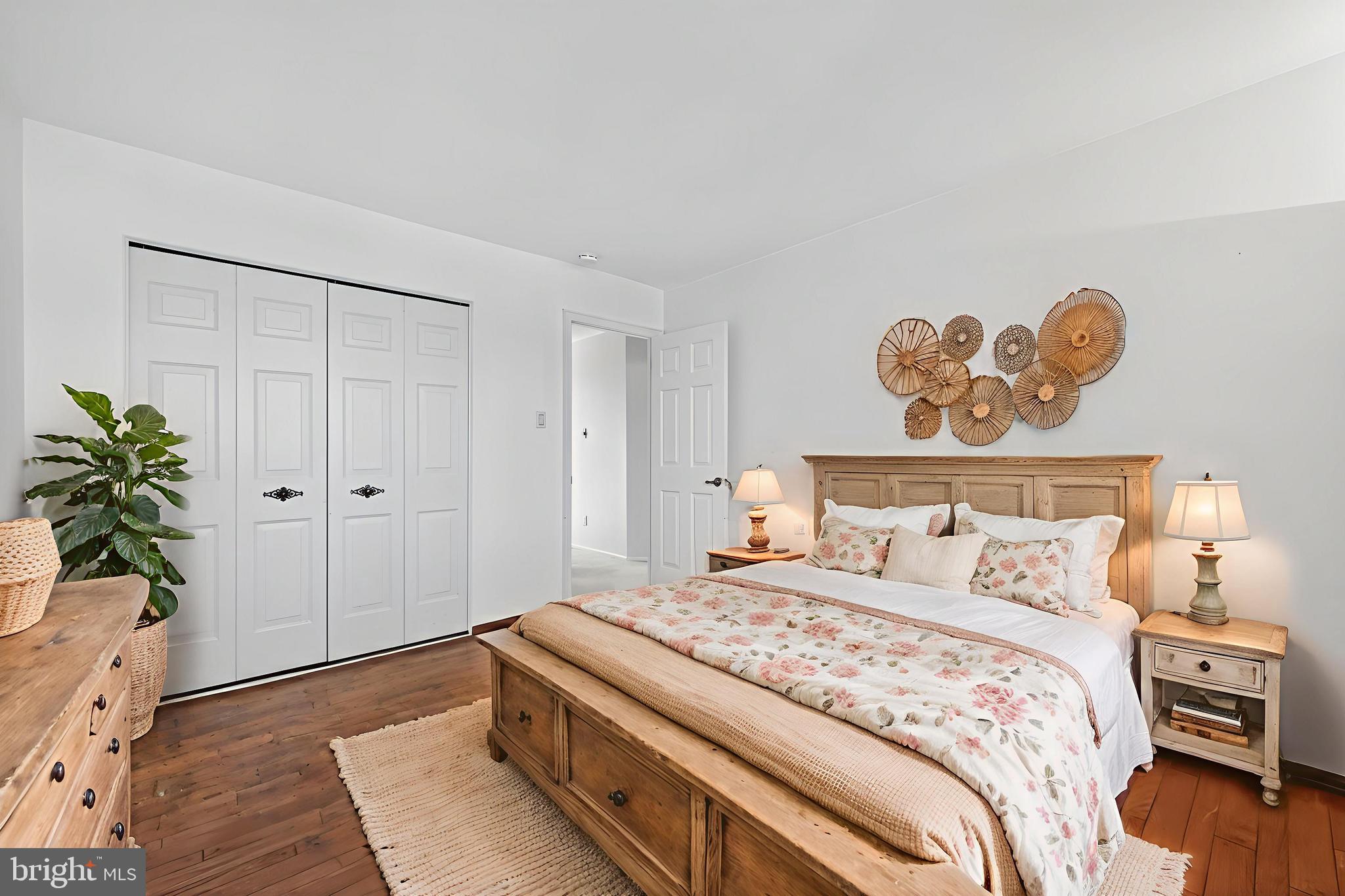 HEADLEY TRACE - Residential