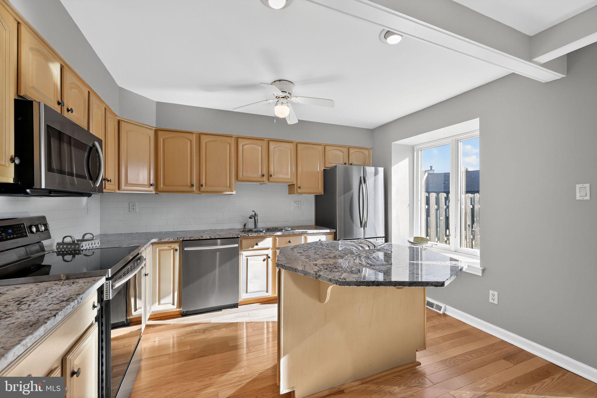 HEADLEY TRACE - Residential