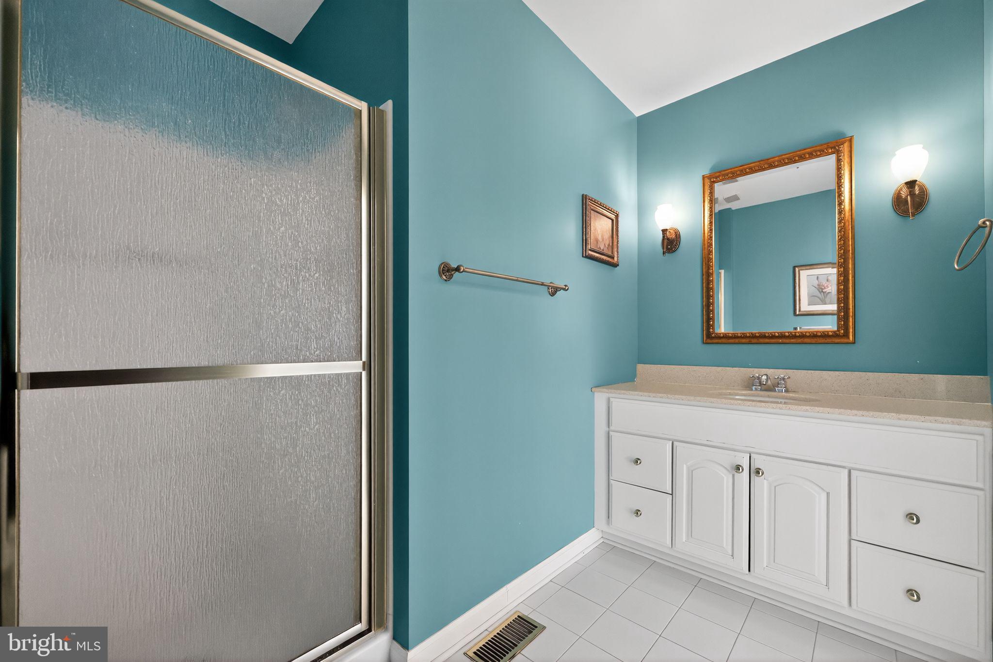 HEADLEY TRACE - Residential