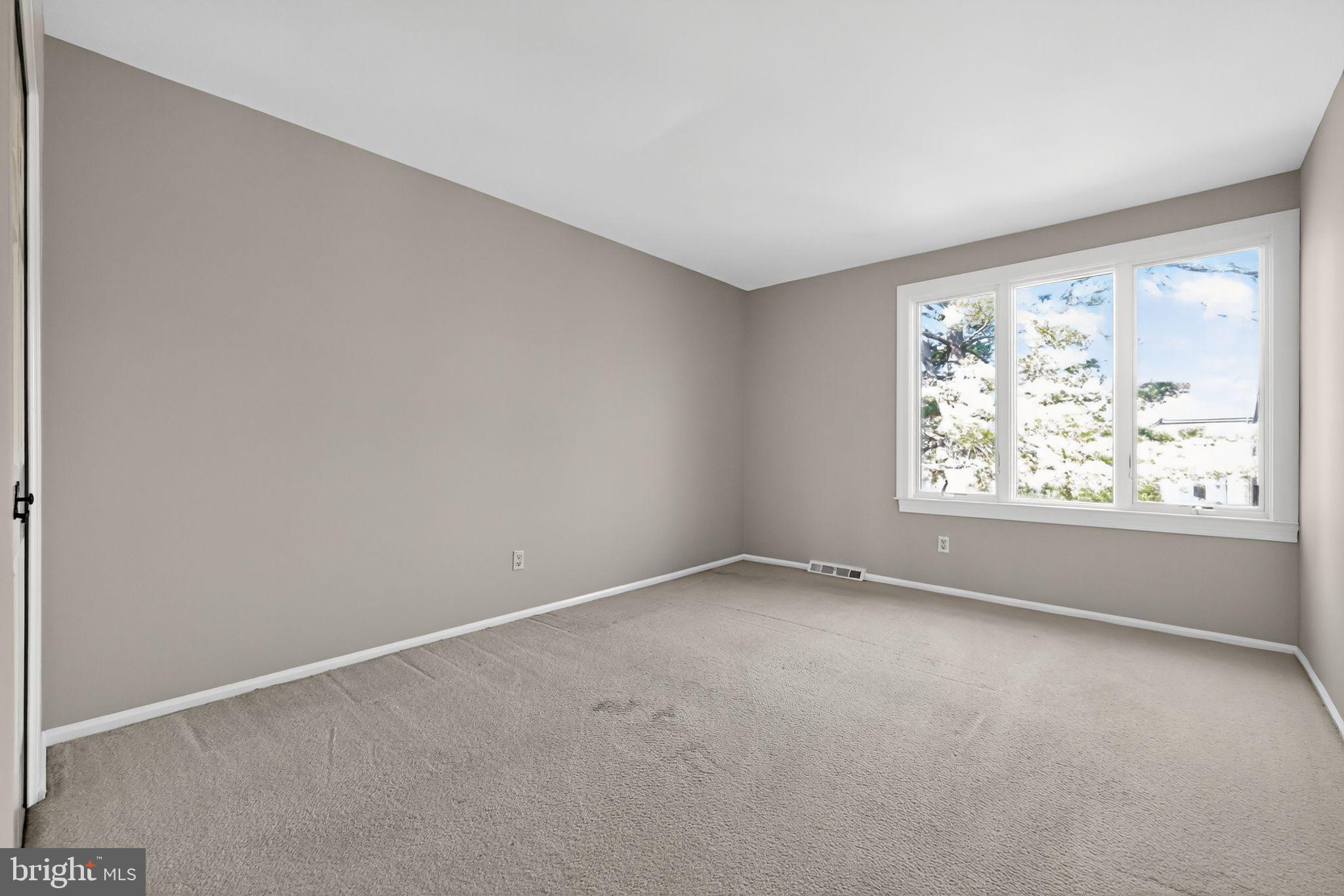 HEADLEY TRACE - Residential