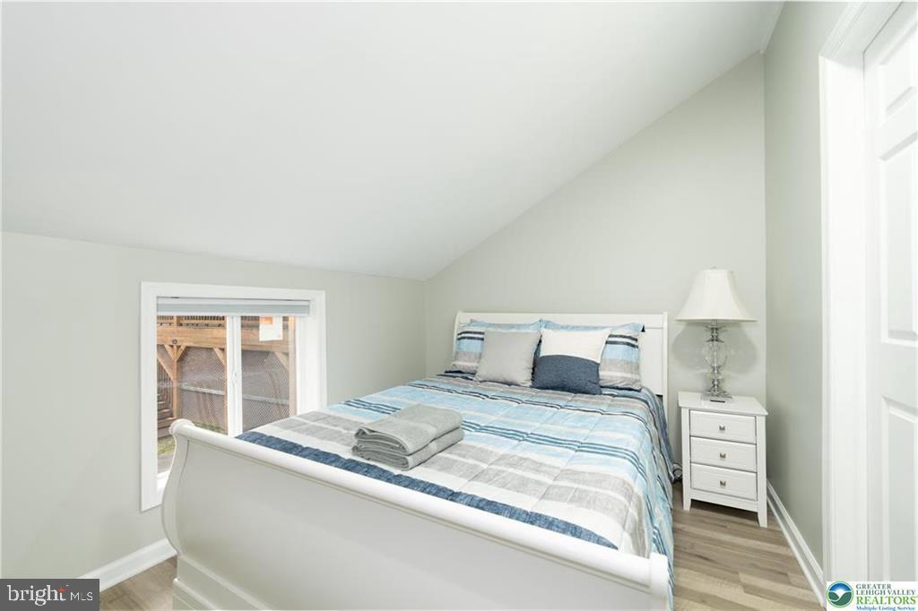 LAKE HARMONY - Residential