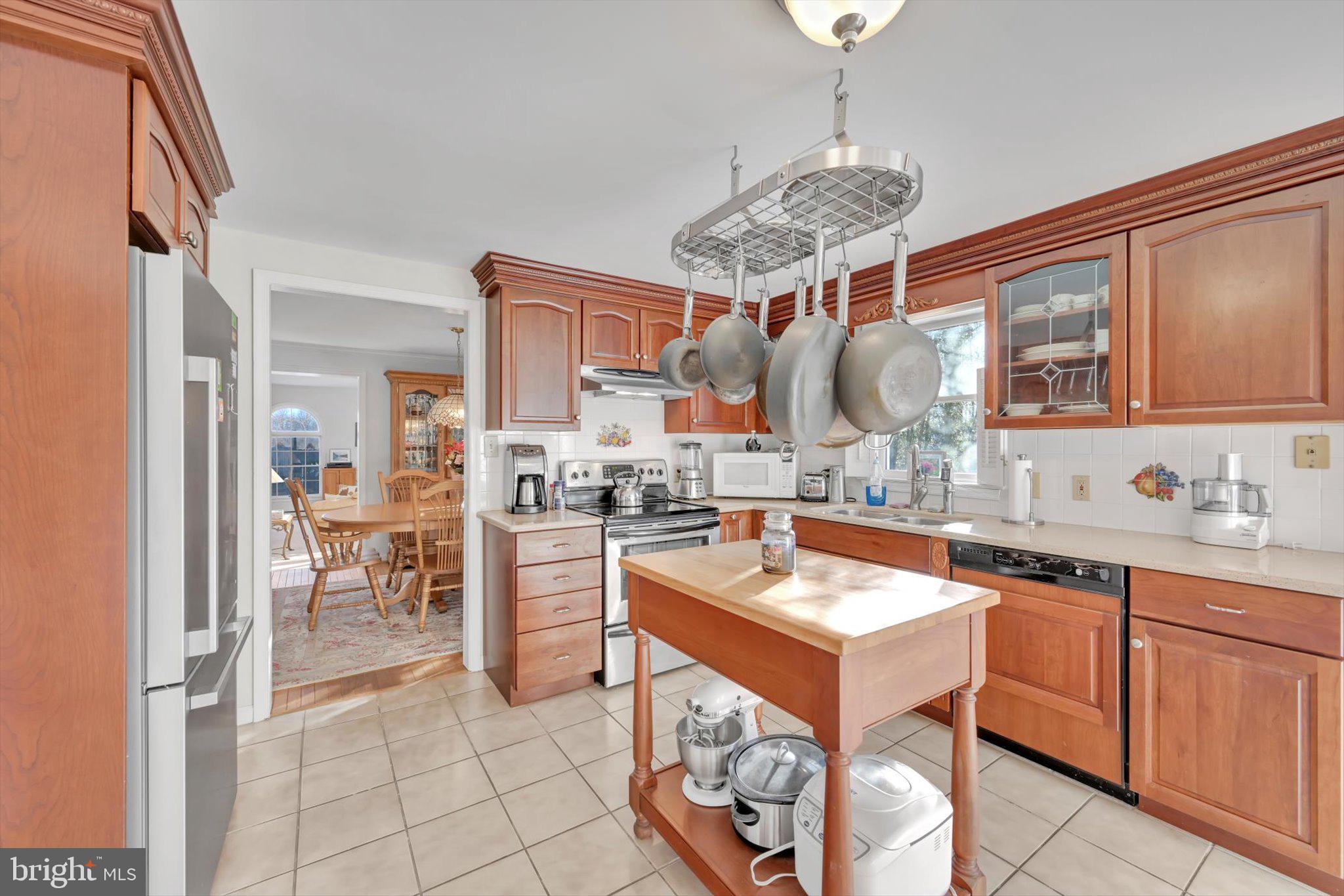 DEER RUN ESTATES - Residential