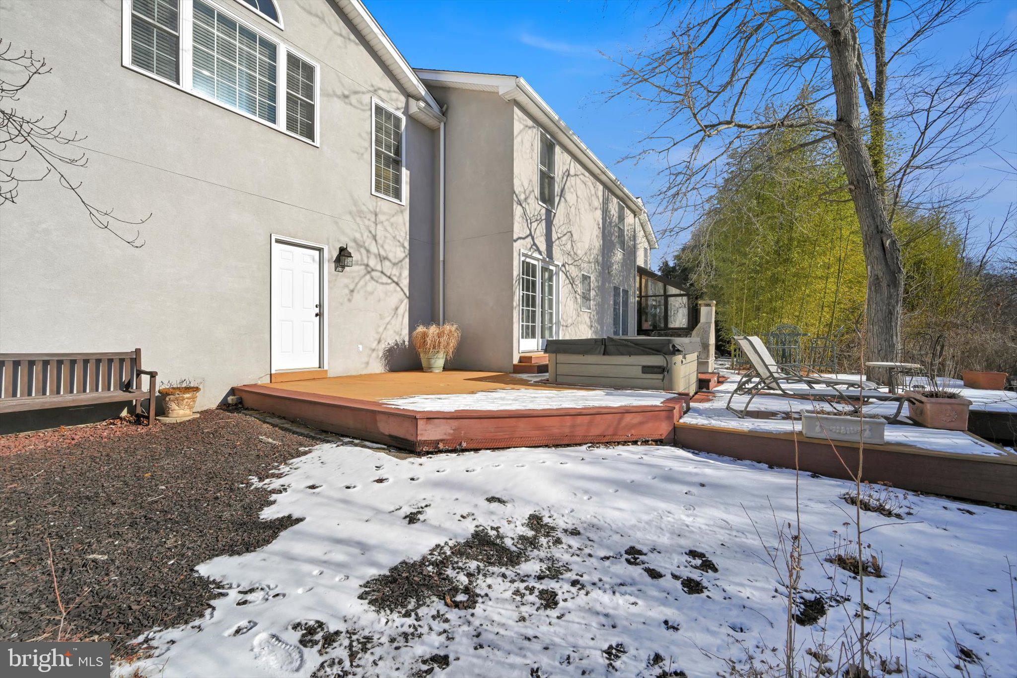 DEER RUN ESTATES - Residential