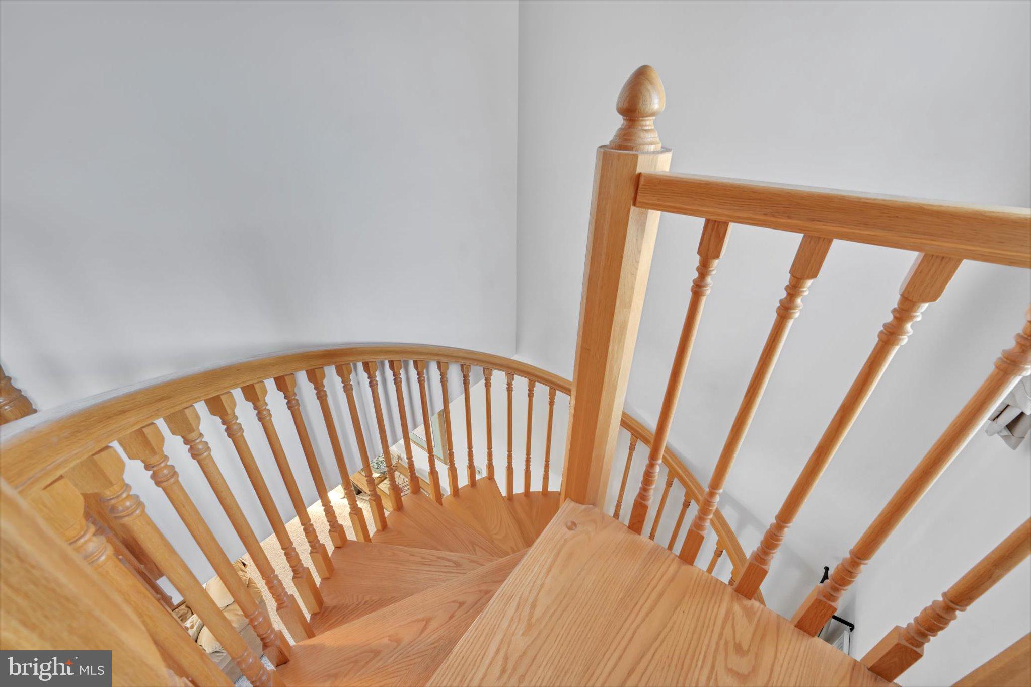 DEER RUN ESTATES - Residential