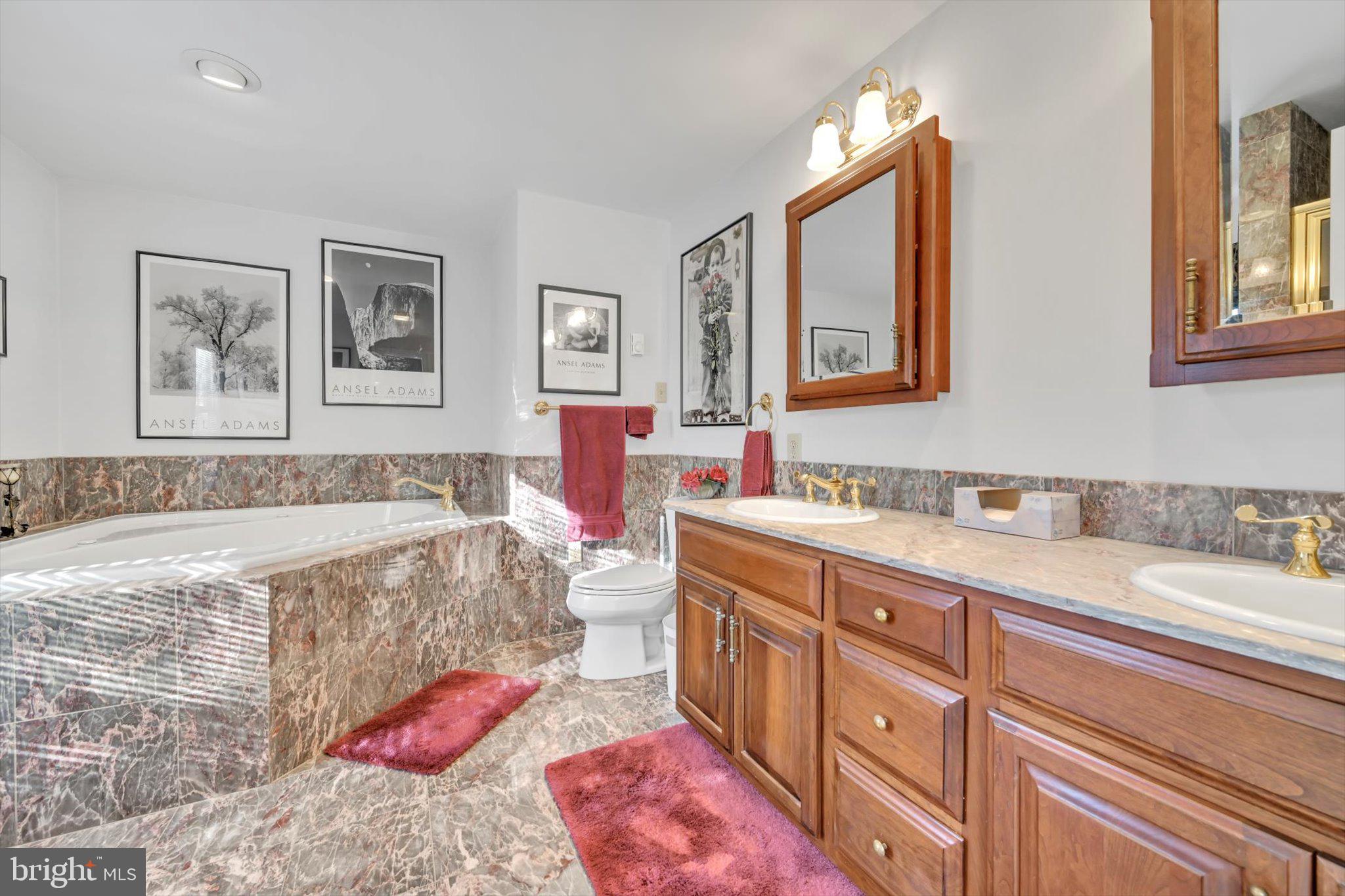 DEER RUN ESTATES - Residential