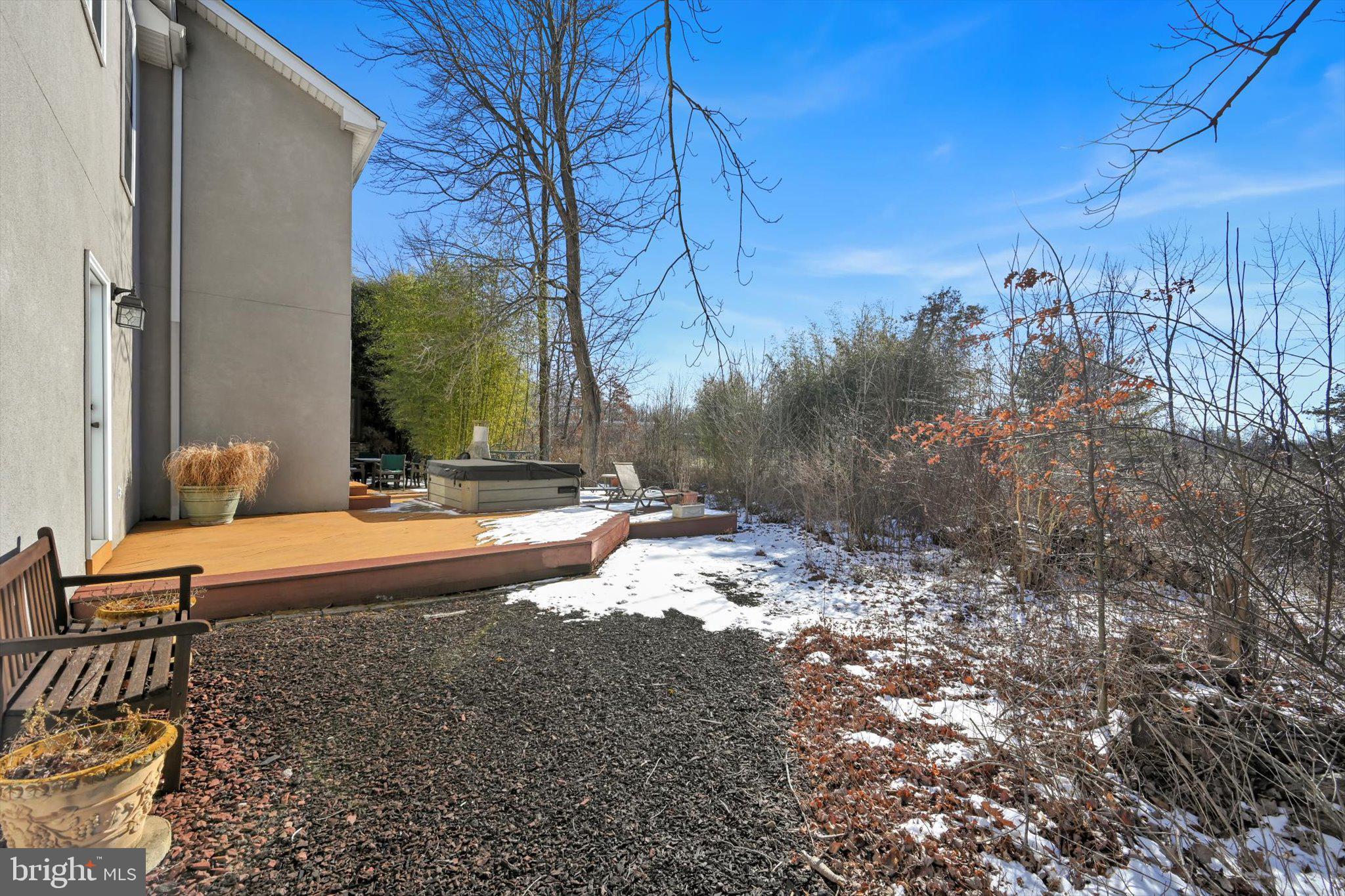 DEER RUN ESTATES - Residential