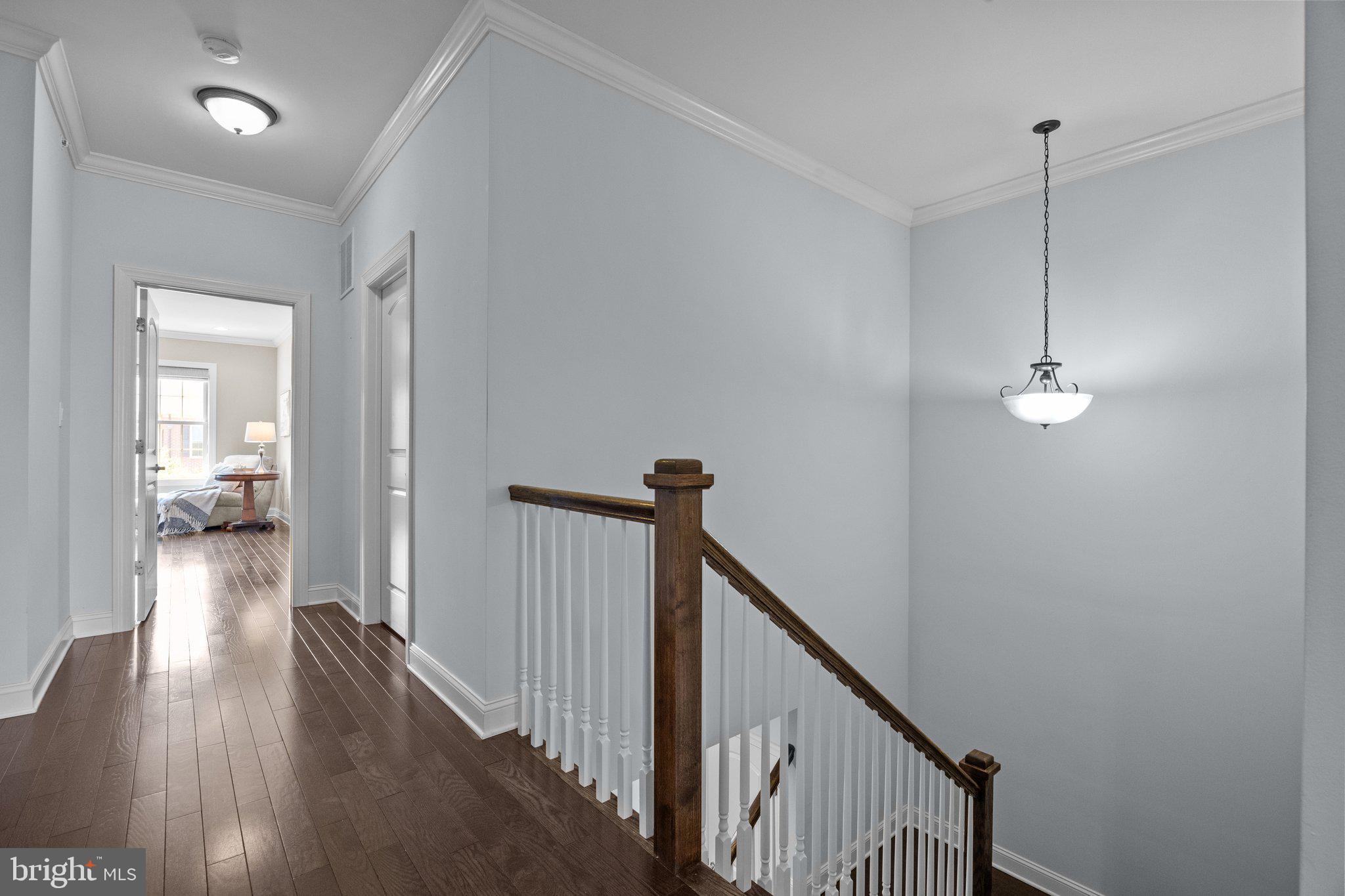 WALDEN SQUARE - Residential