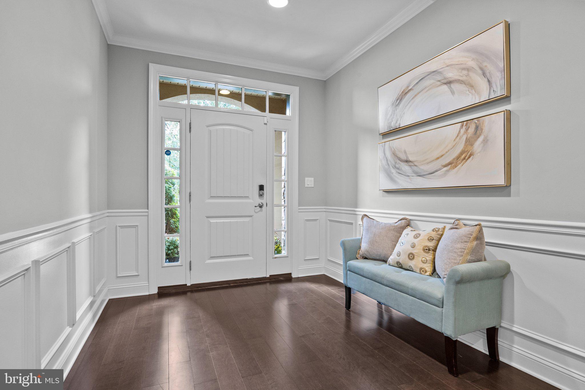 WALDEN SQUARE - Residential