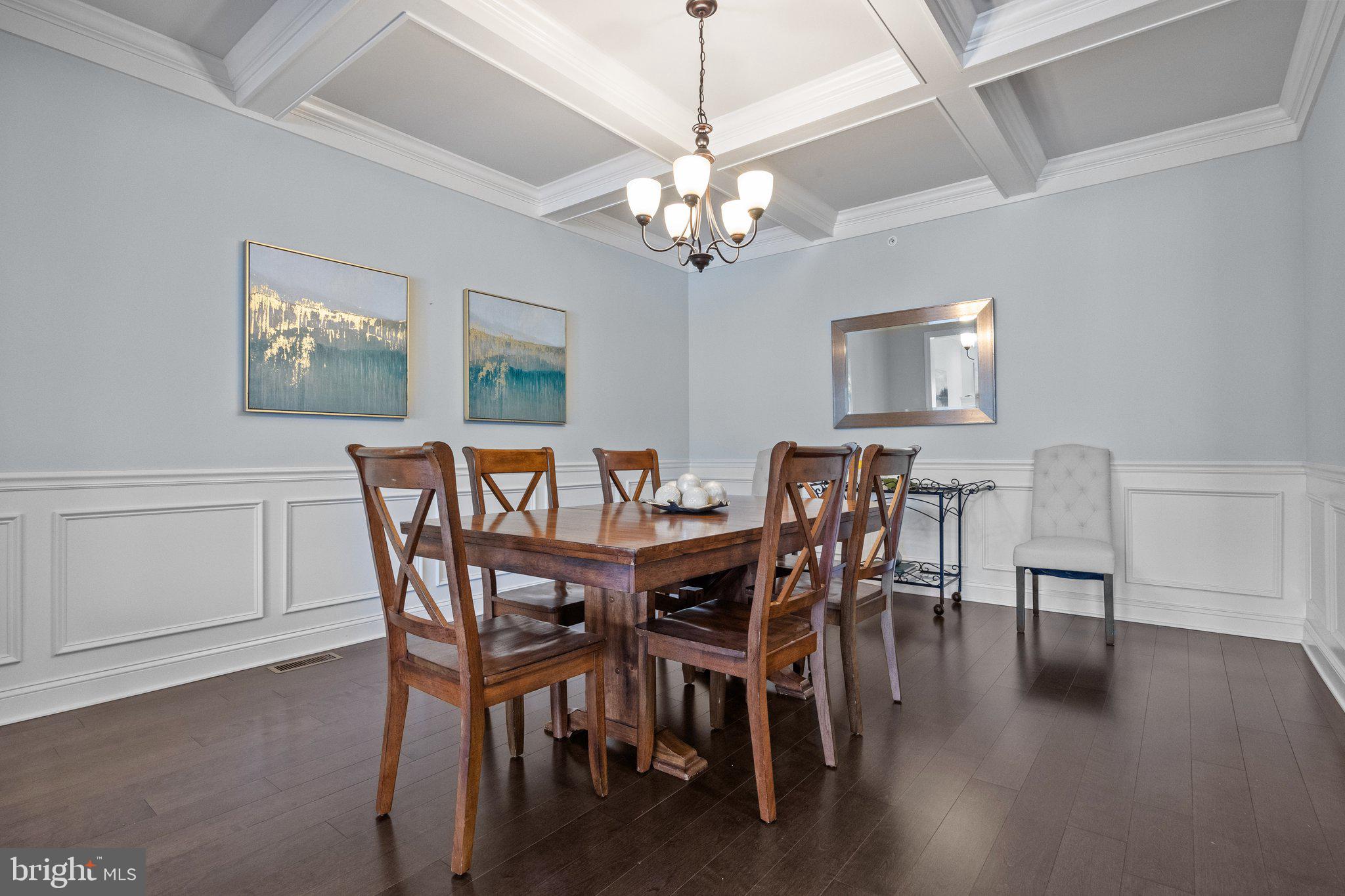 WALDEN SQUARE - Residential