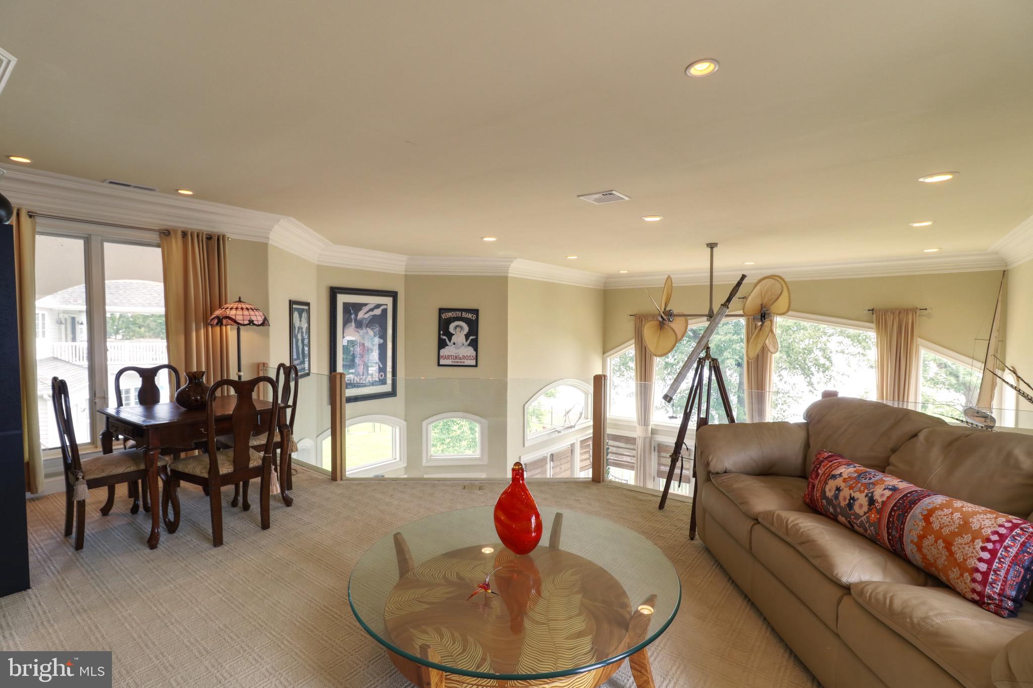 CHARLESTOWN - Residential