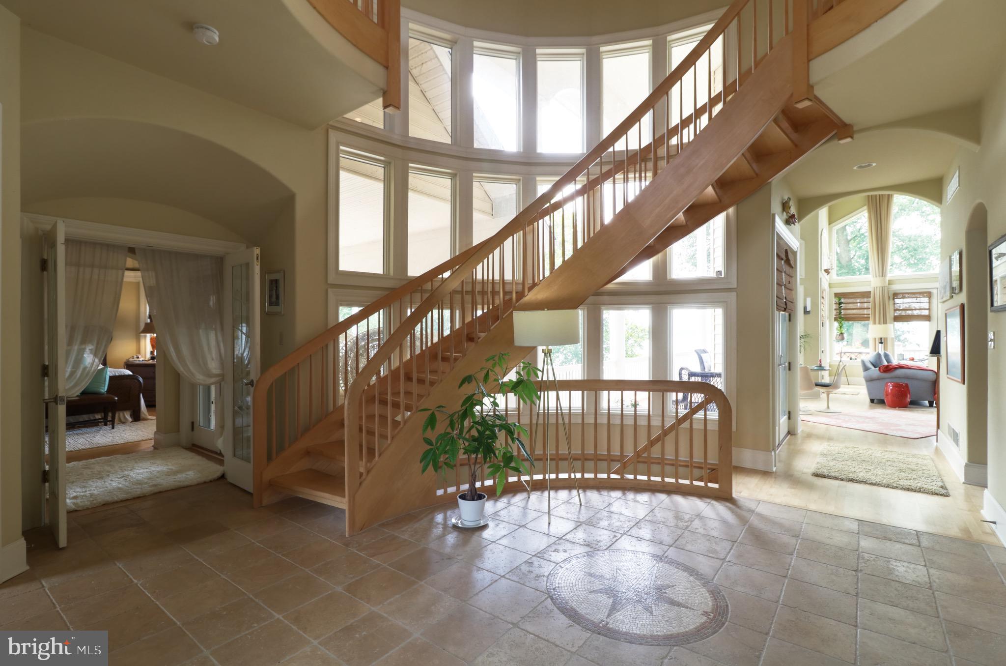 CHARLESTOWN - Residential