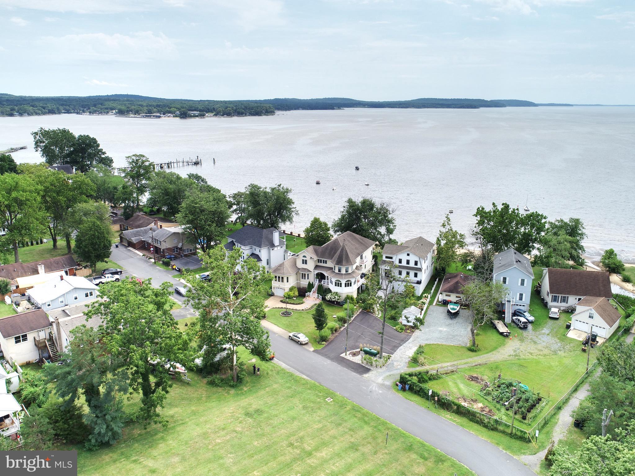 CHARLESTOWN - Residential