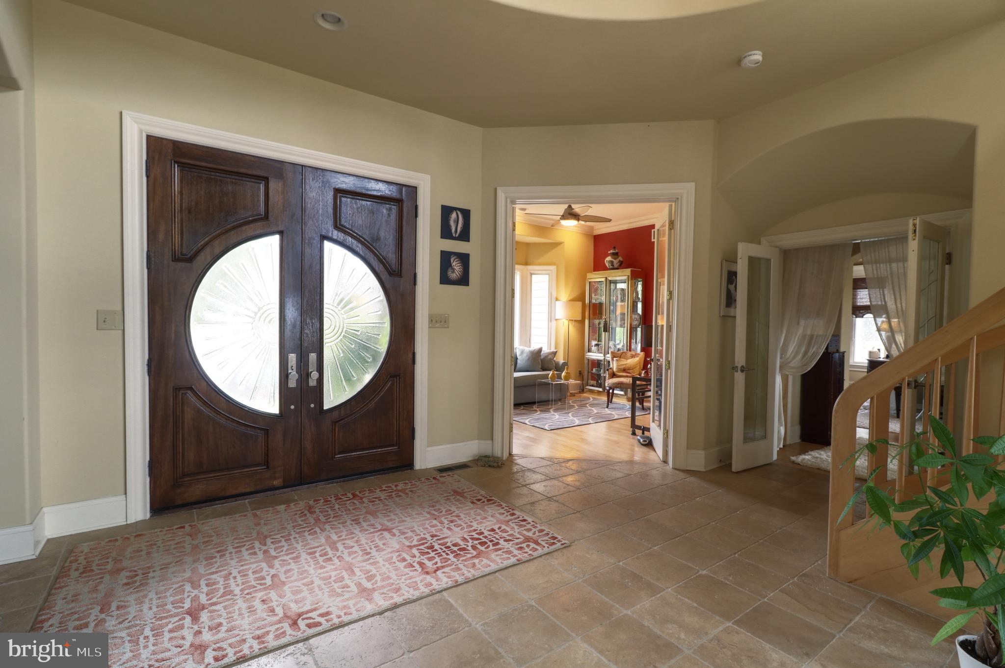 CHARLESTOWN - Residential