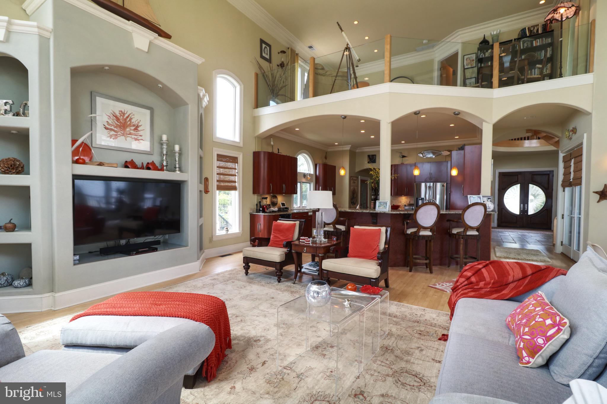 CHARLESTOWN - Residential