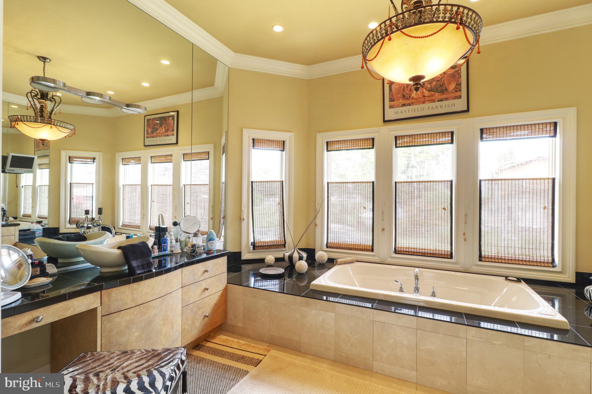 CHARLESTOWN - Residential