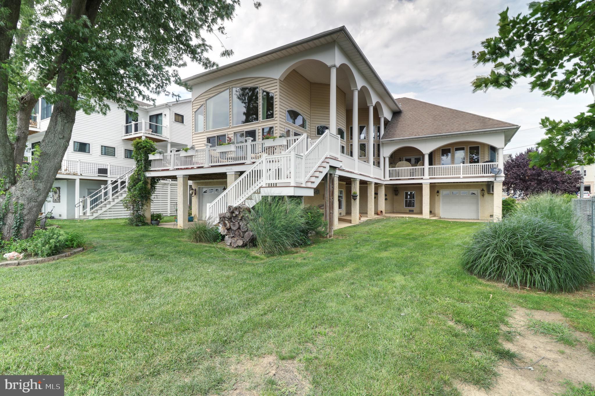 CHARLESTOWN - Residential