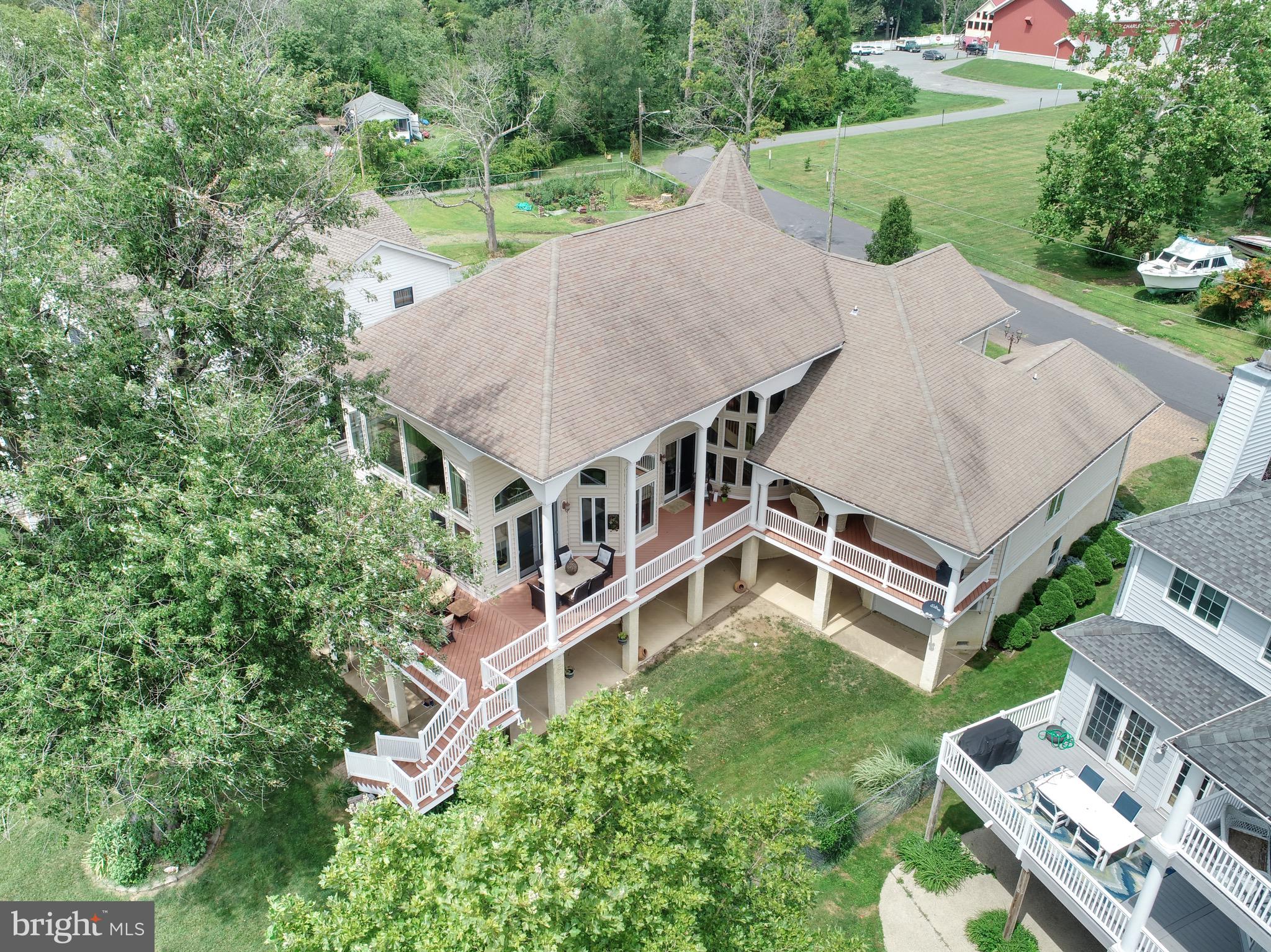 CHARLESTOWN - Residential