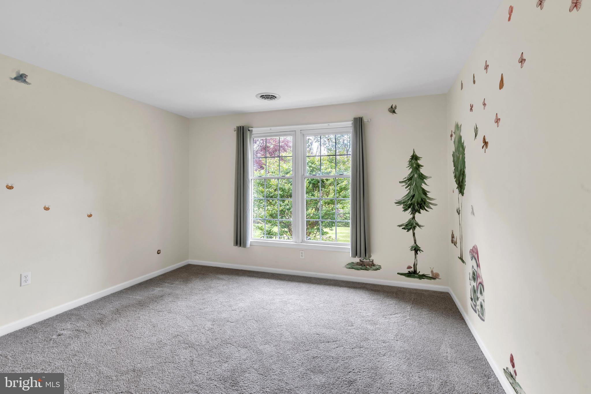 THORNBURY - Residential