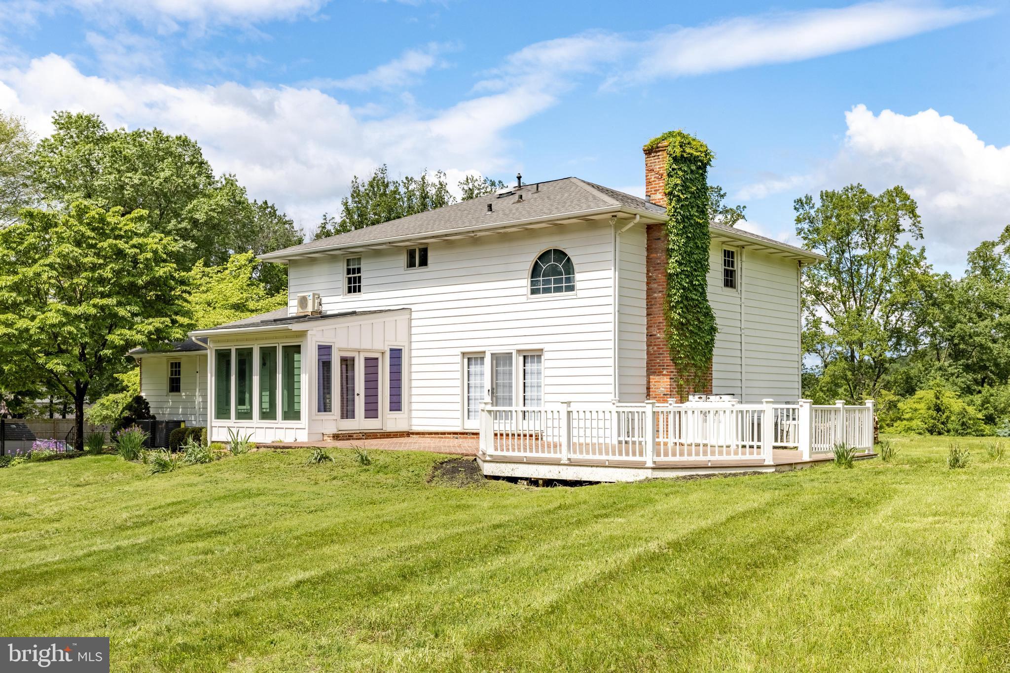 THORNBURY - Residential
