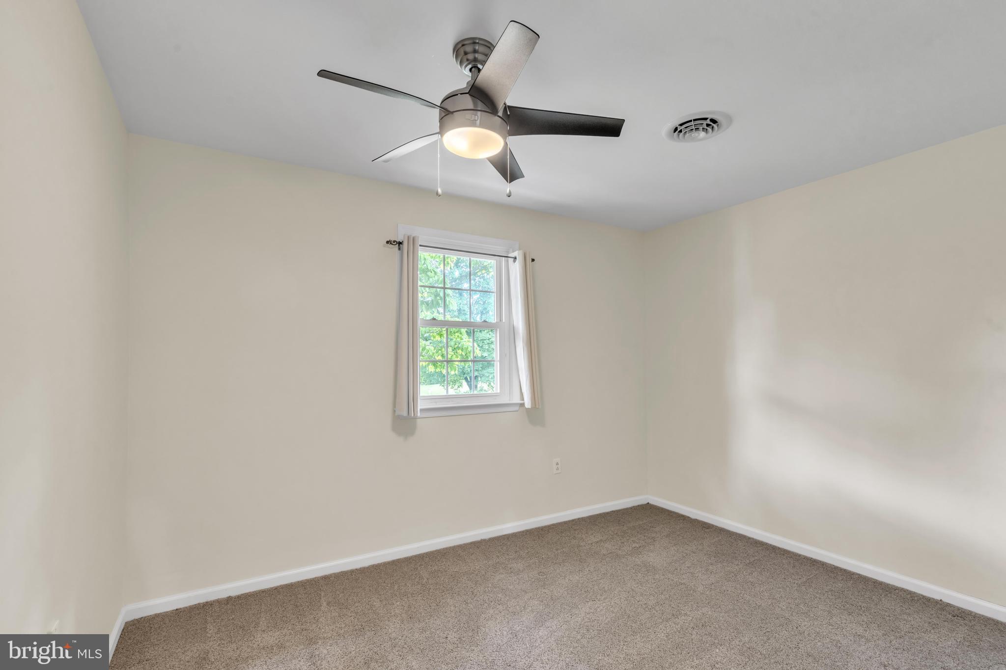 THORNBURY - Residential