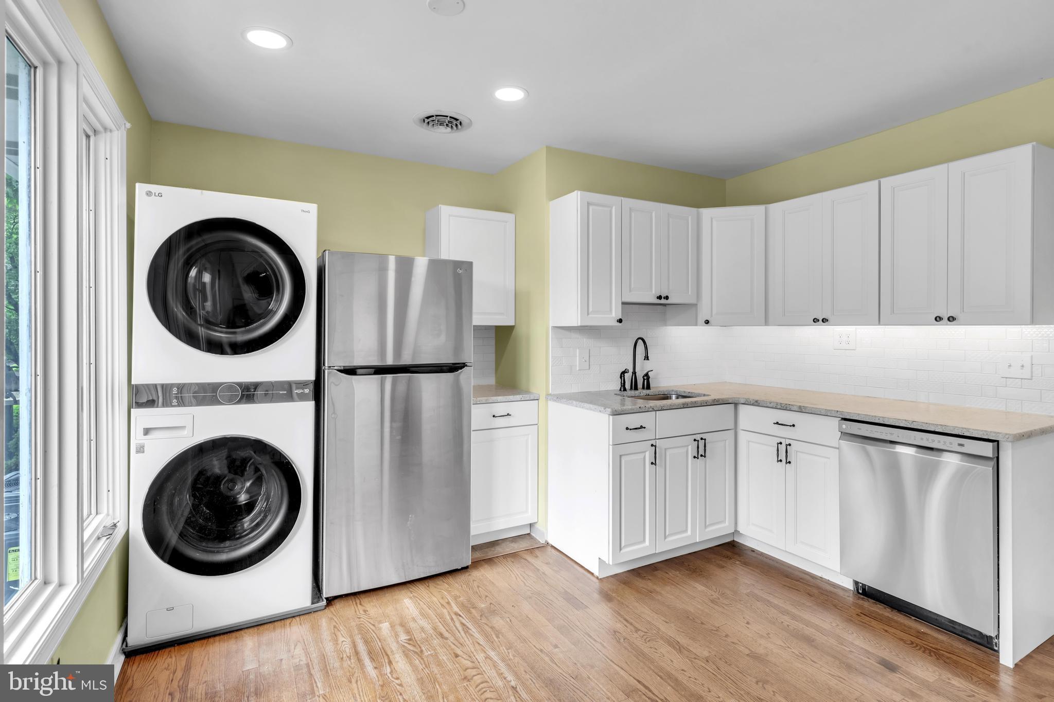 THORNBURY - Residential