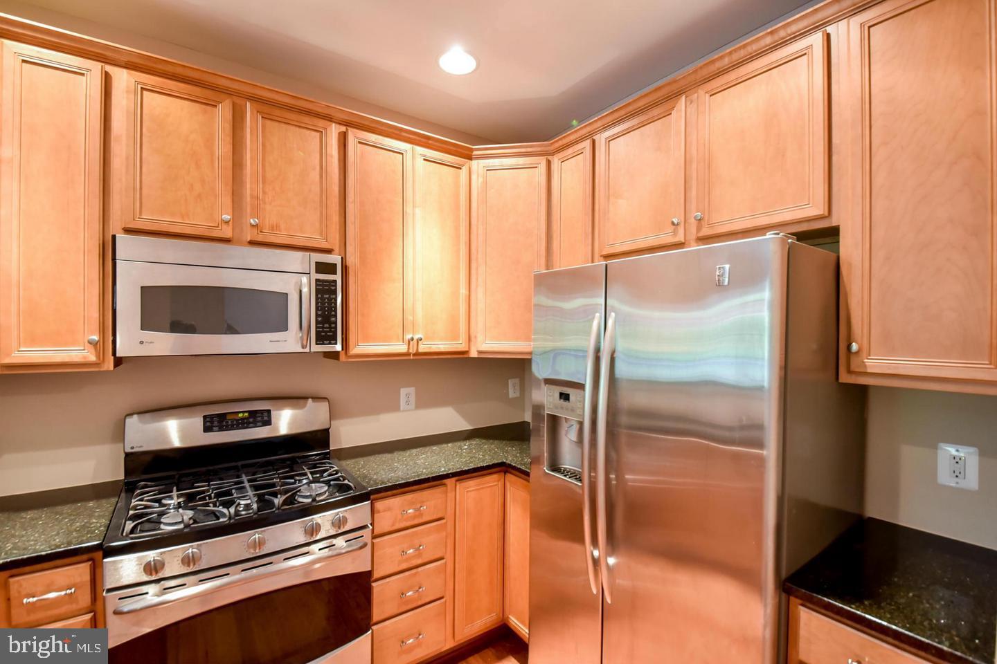 RIDGES AT BELMONT - Residential Lease