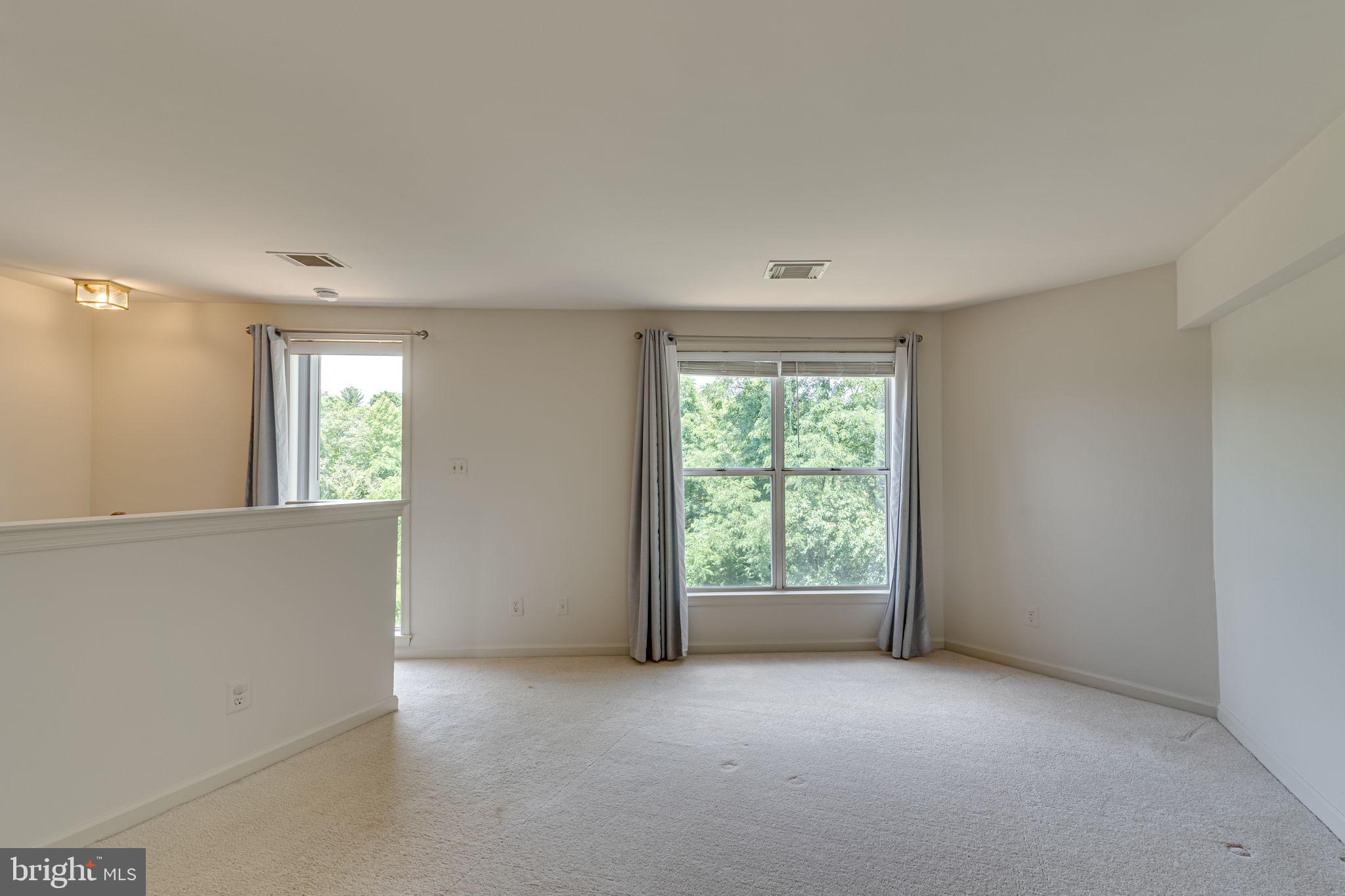 KINGSTOWNE - Residential