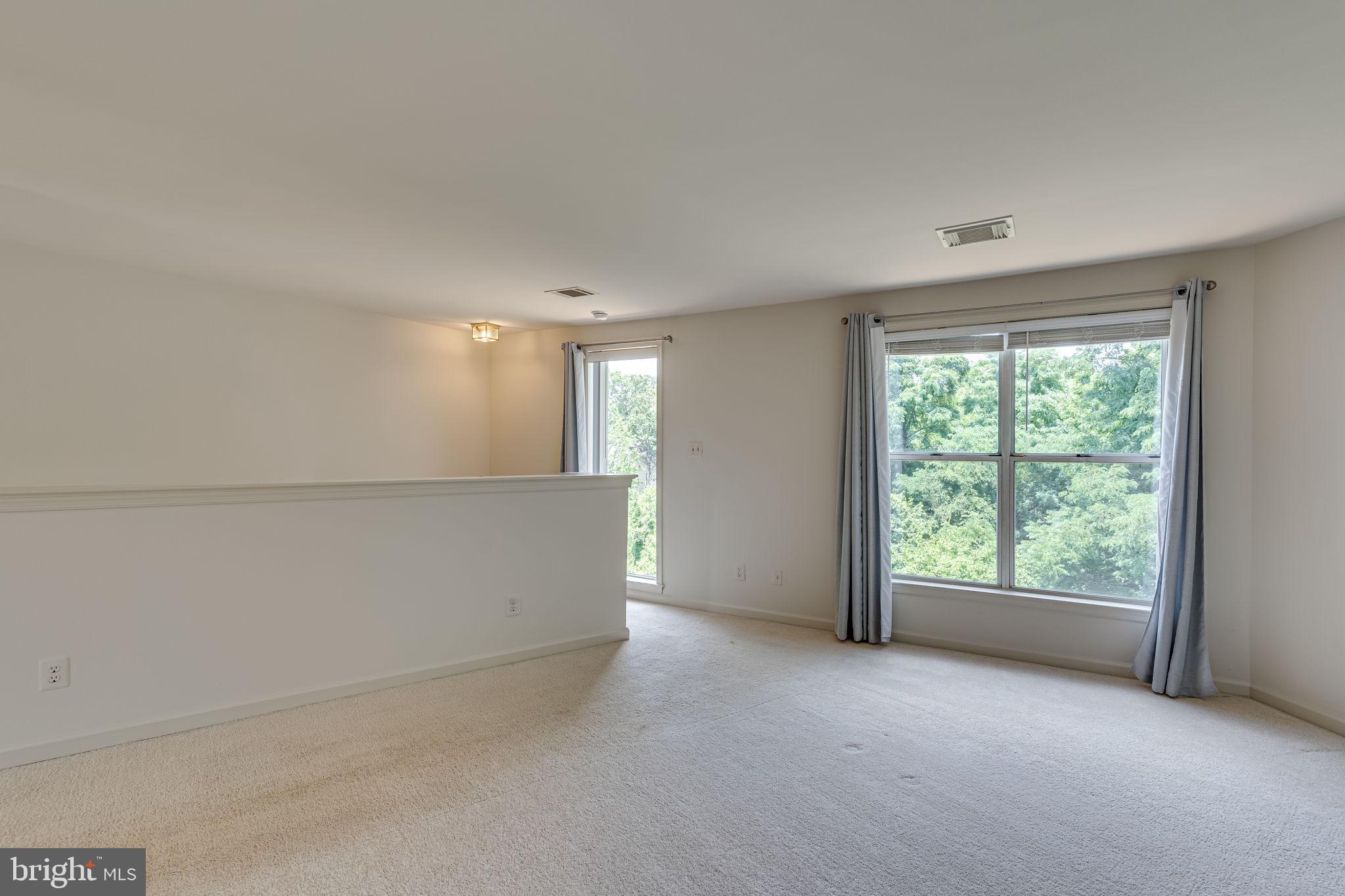 KINGSTOWNE - Residential