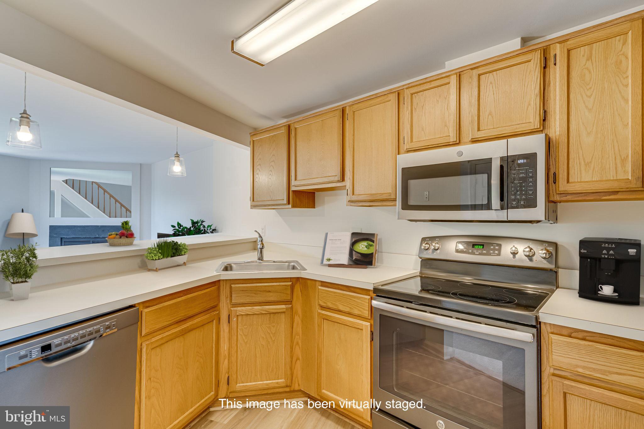 KINGSTOWNE - Residential