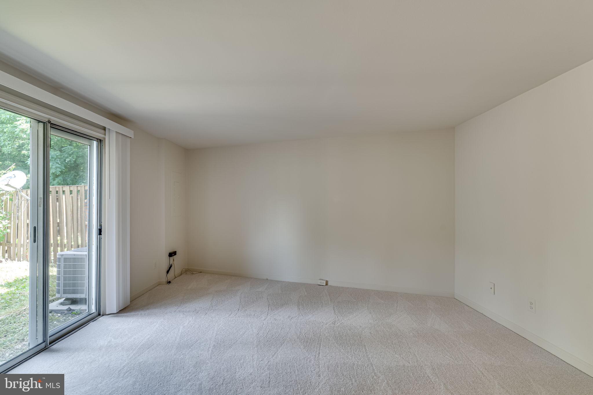 KINGSTOWNE - Residential