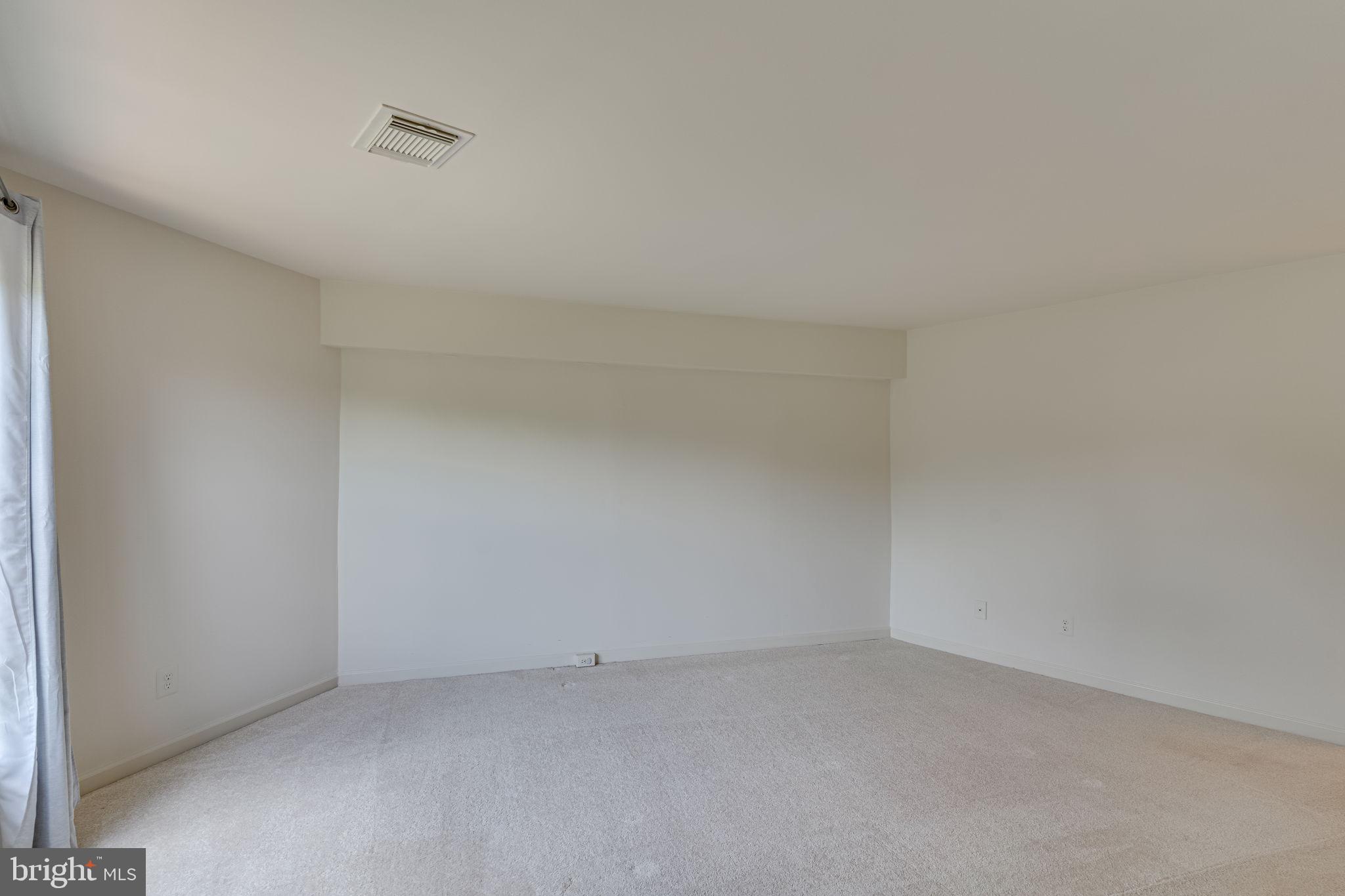 KINGSTOWNE - Residential