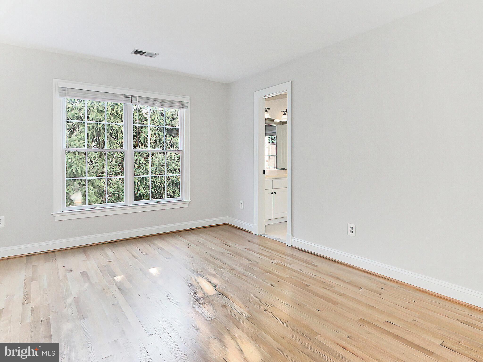 BIRCH GROVE - Residential