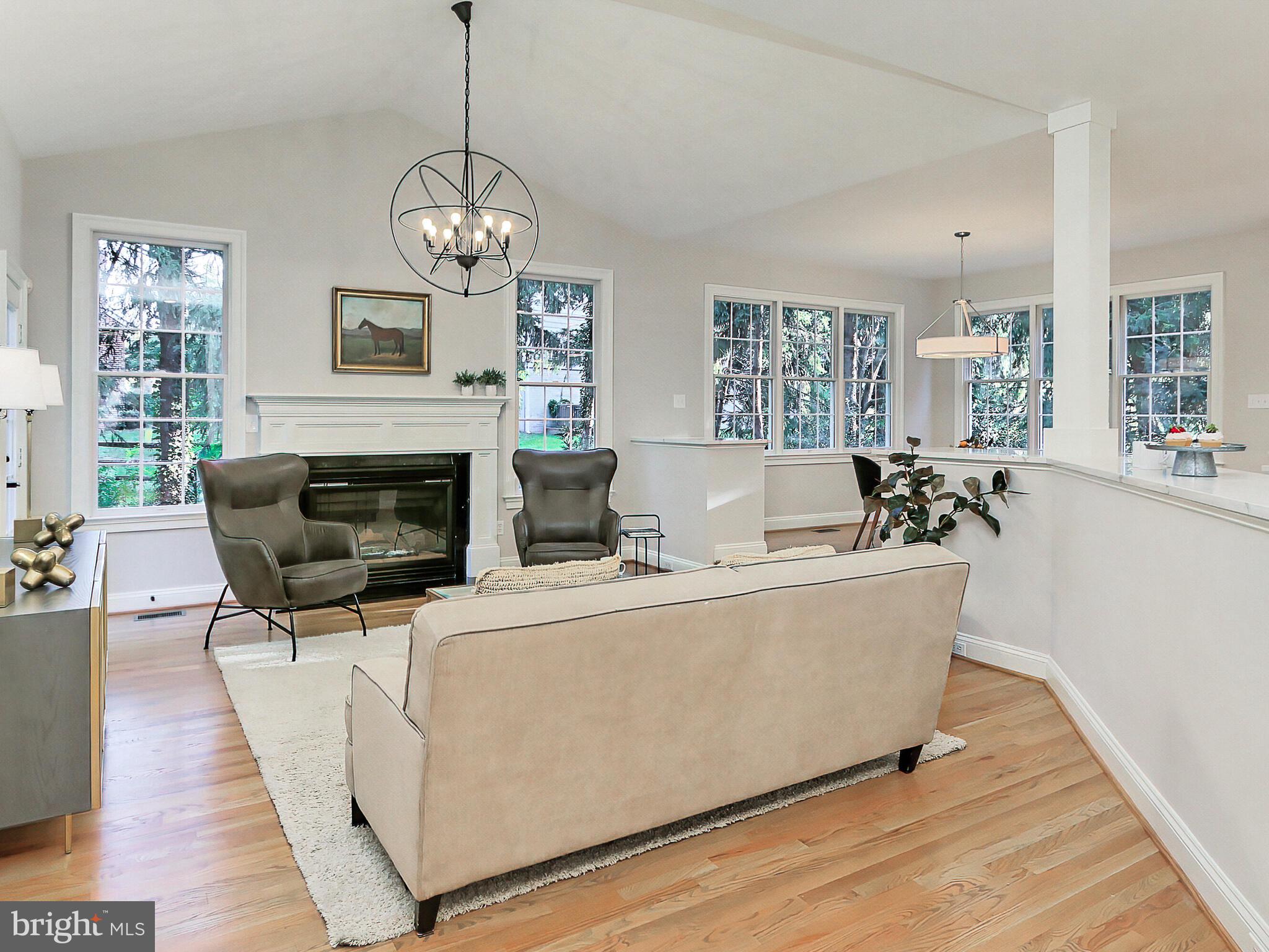 BIRCH GROVE - Residential