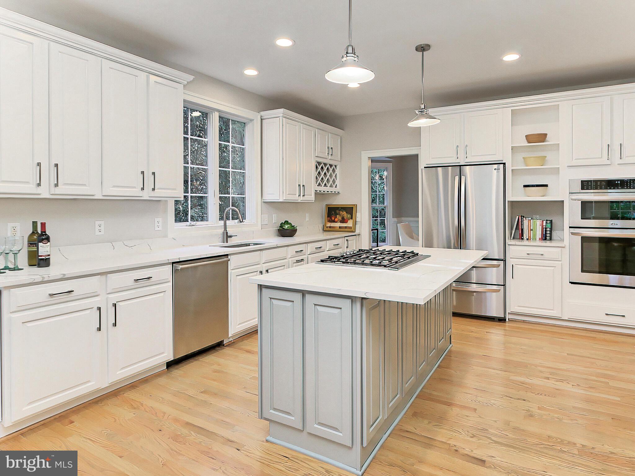 BIRCH GROVE - Residential