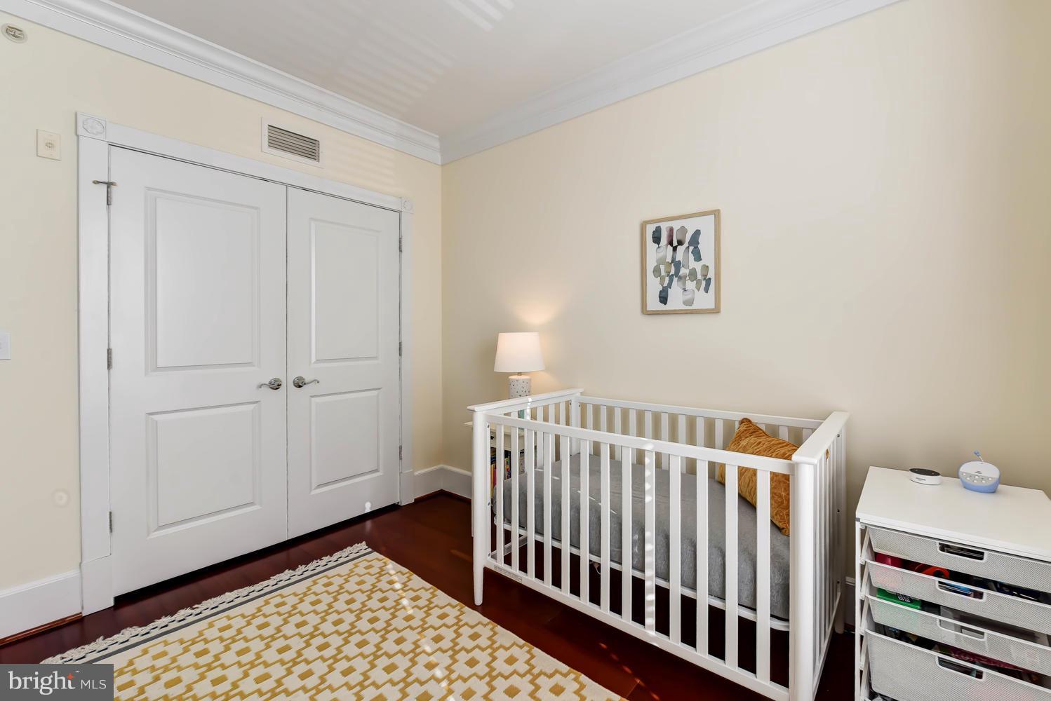 900 NORTH WASHINGTON STREET CONDOMINIUMS - Residential