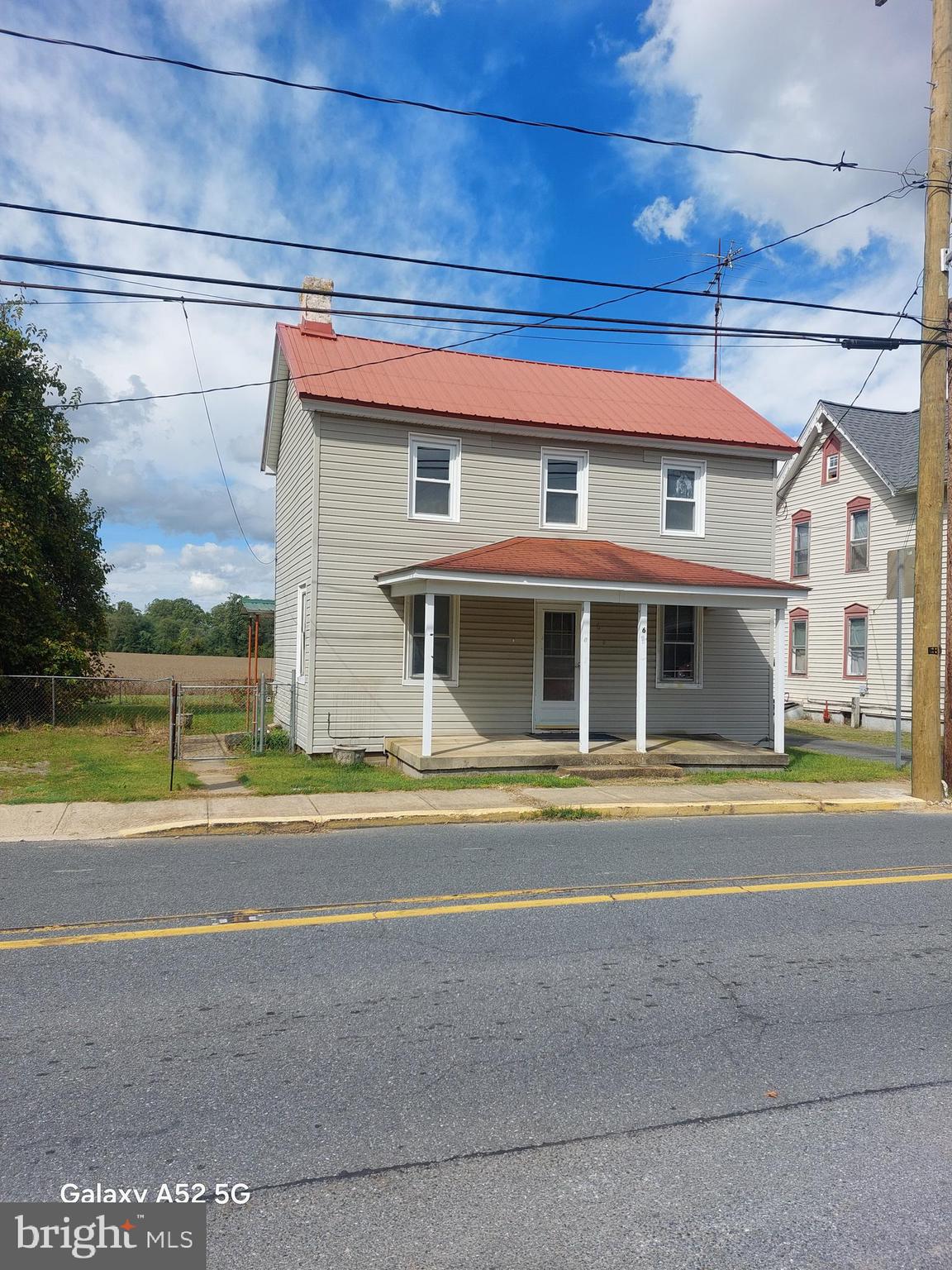 Magnolia W WALNUT STREET 6