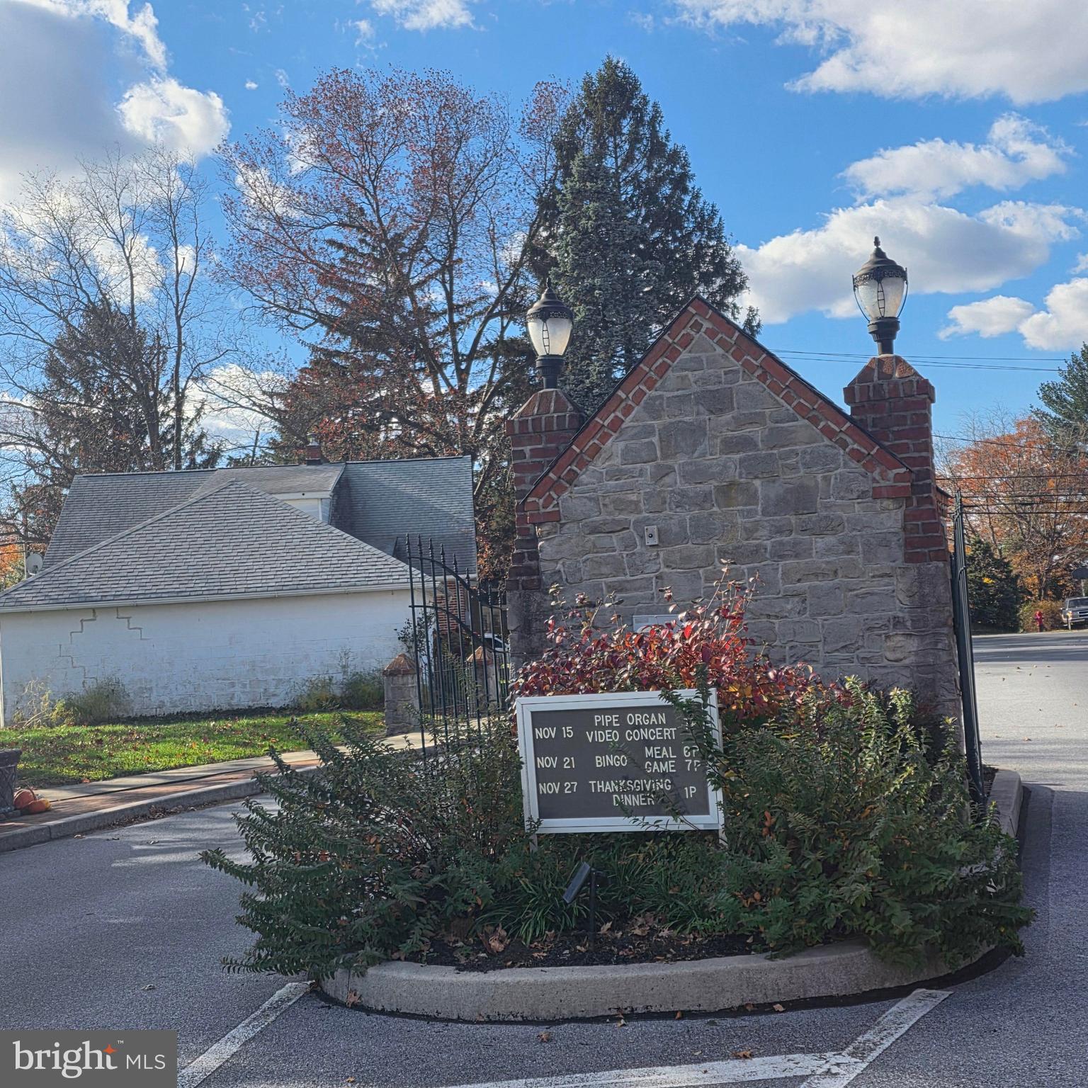 BROOKSHIRE - Residential