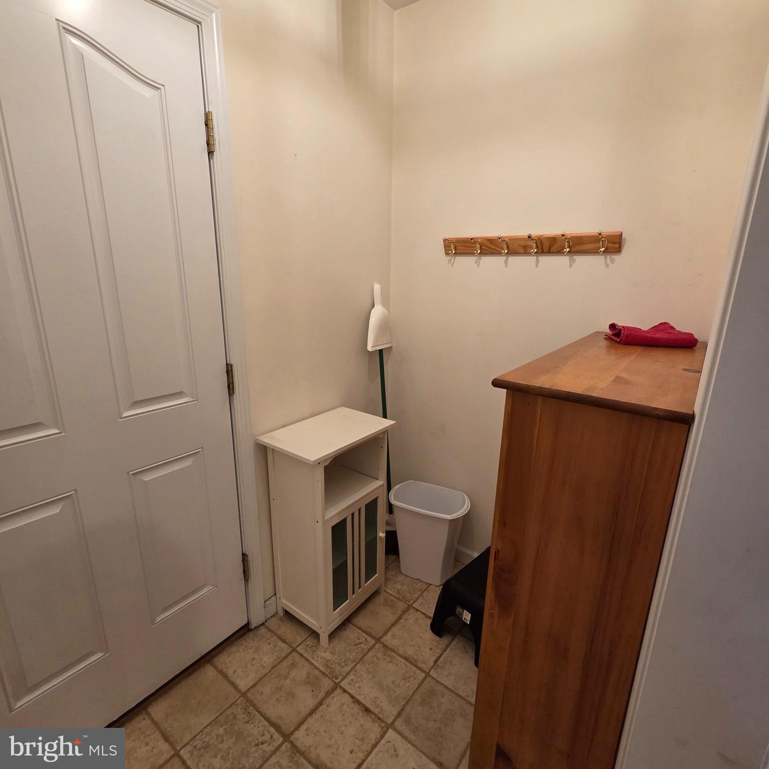 BROOKSHIRE - Residential