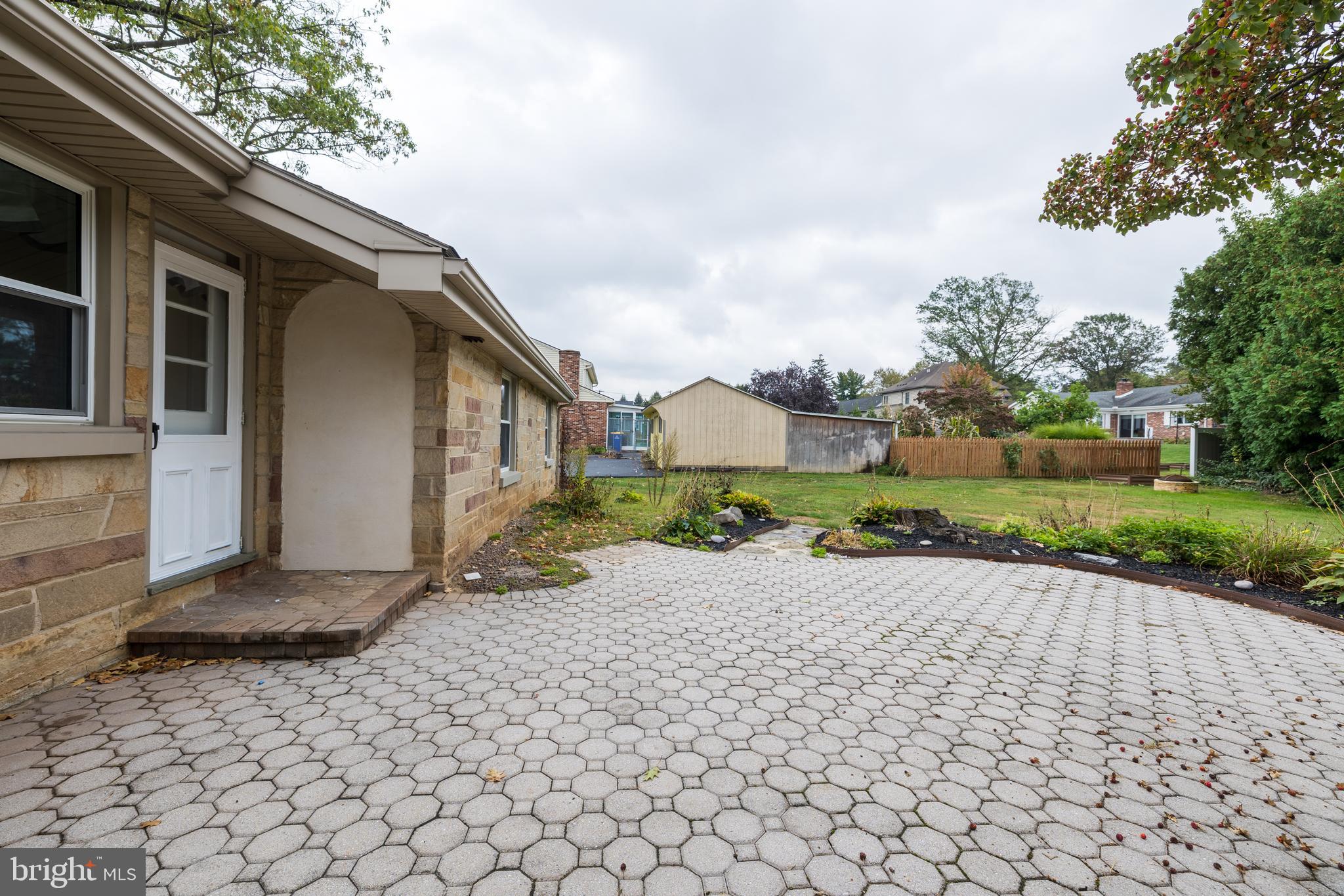 EAST EARL TWP - Residential