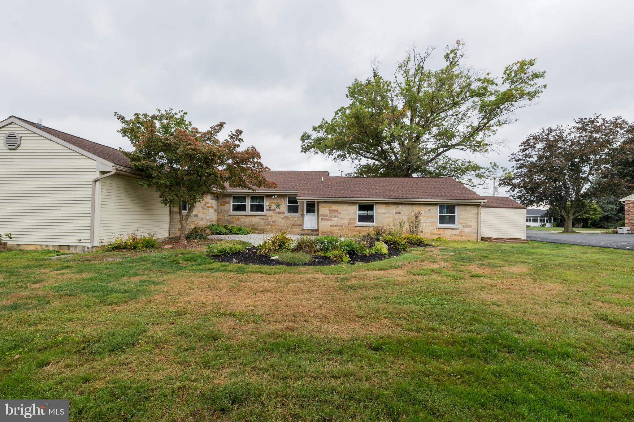 EAST EARL TWP - Residential