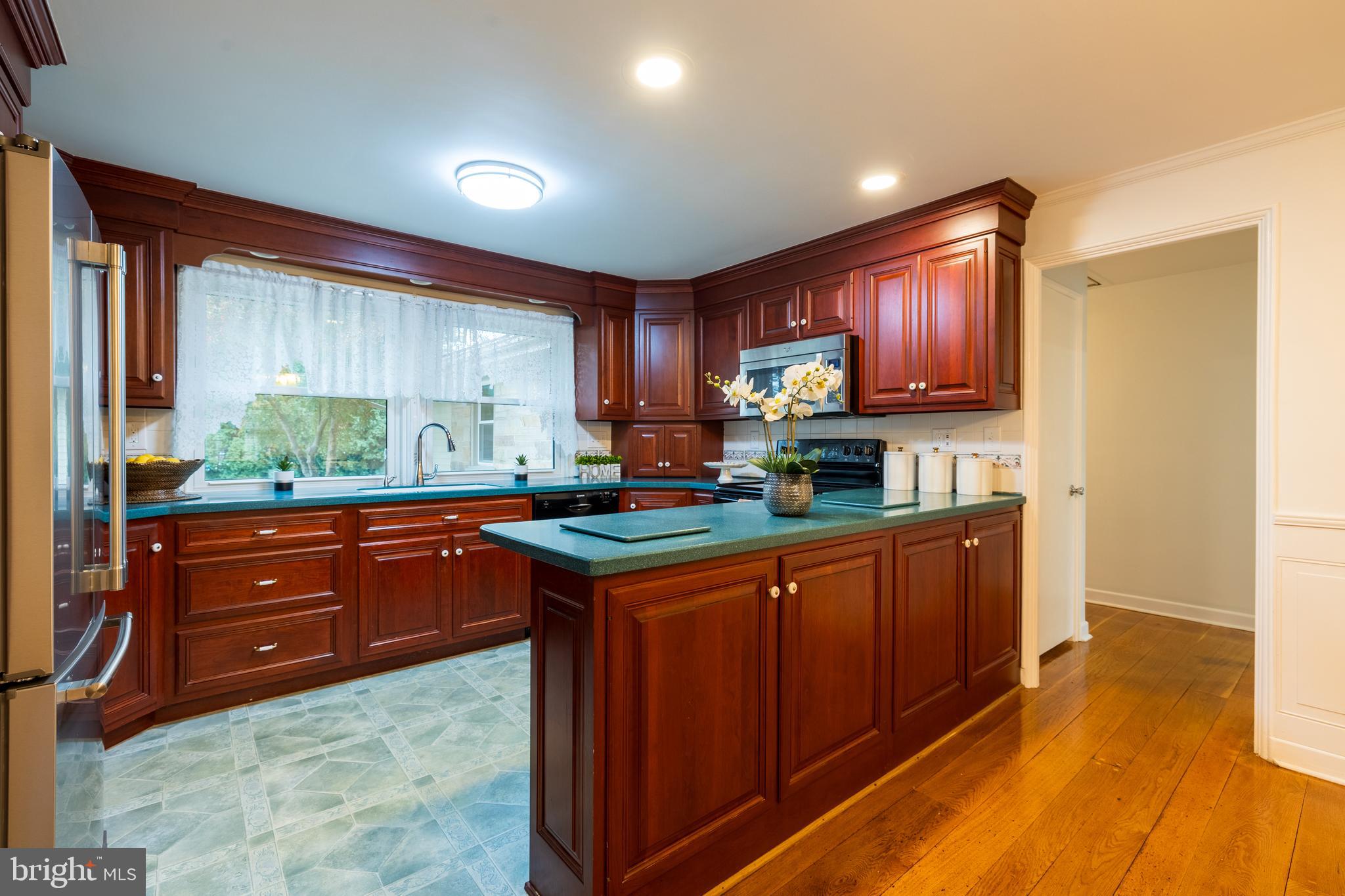 EAST EARL TWP - Residential